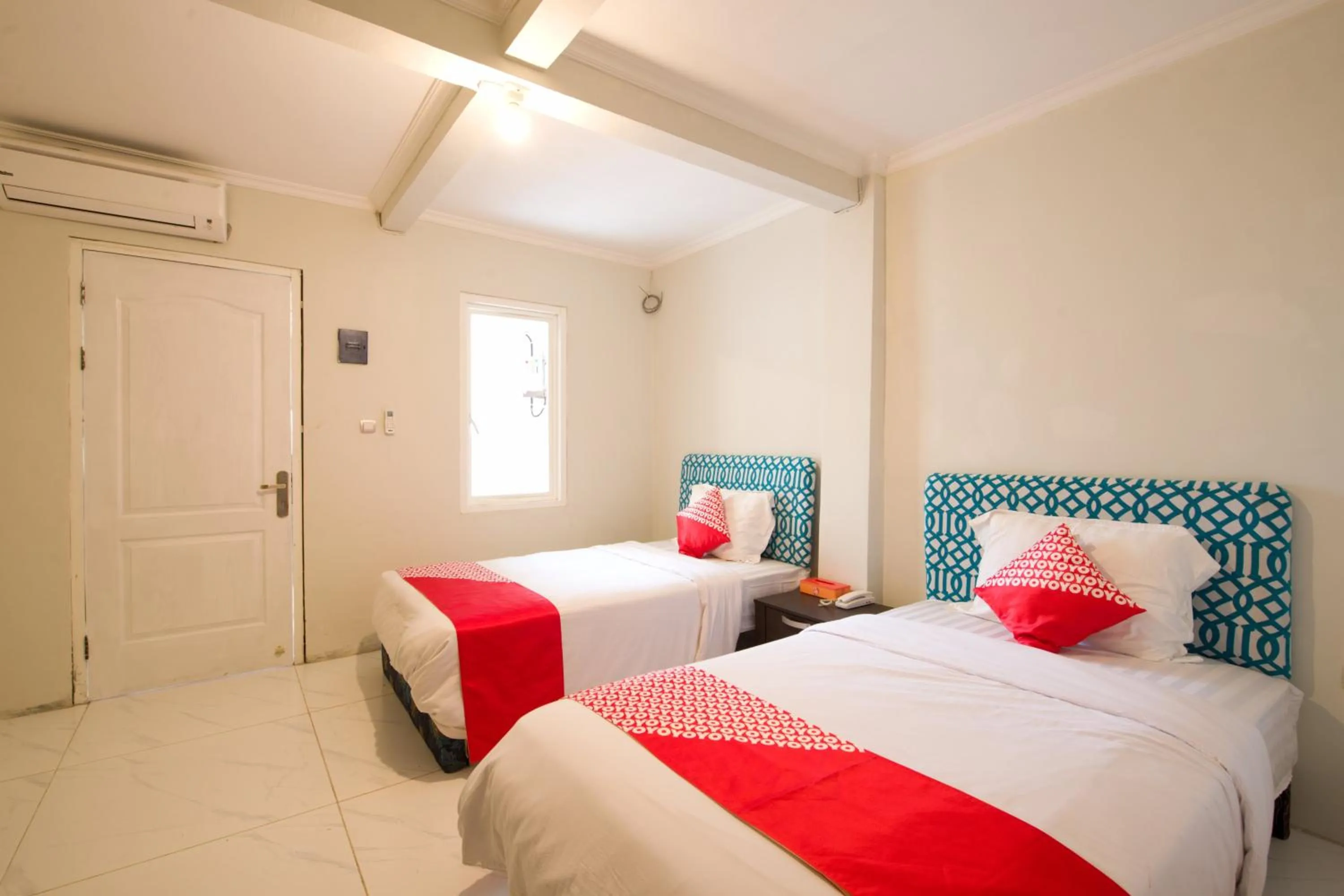 Bedroom, Bed in Capital O 3359 Pondok Wisata Jaden Trawas Mojokerto