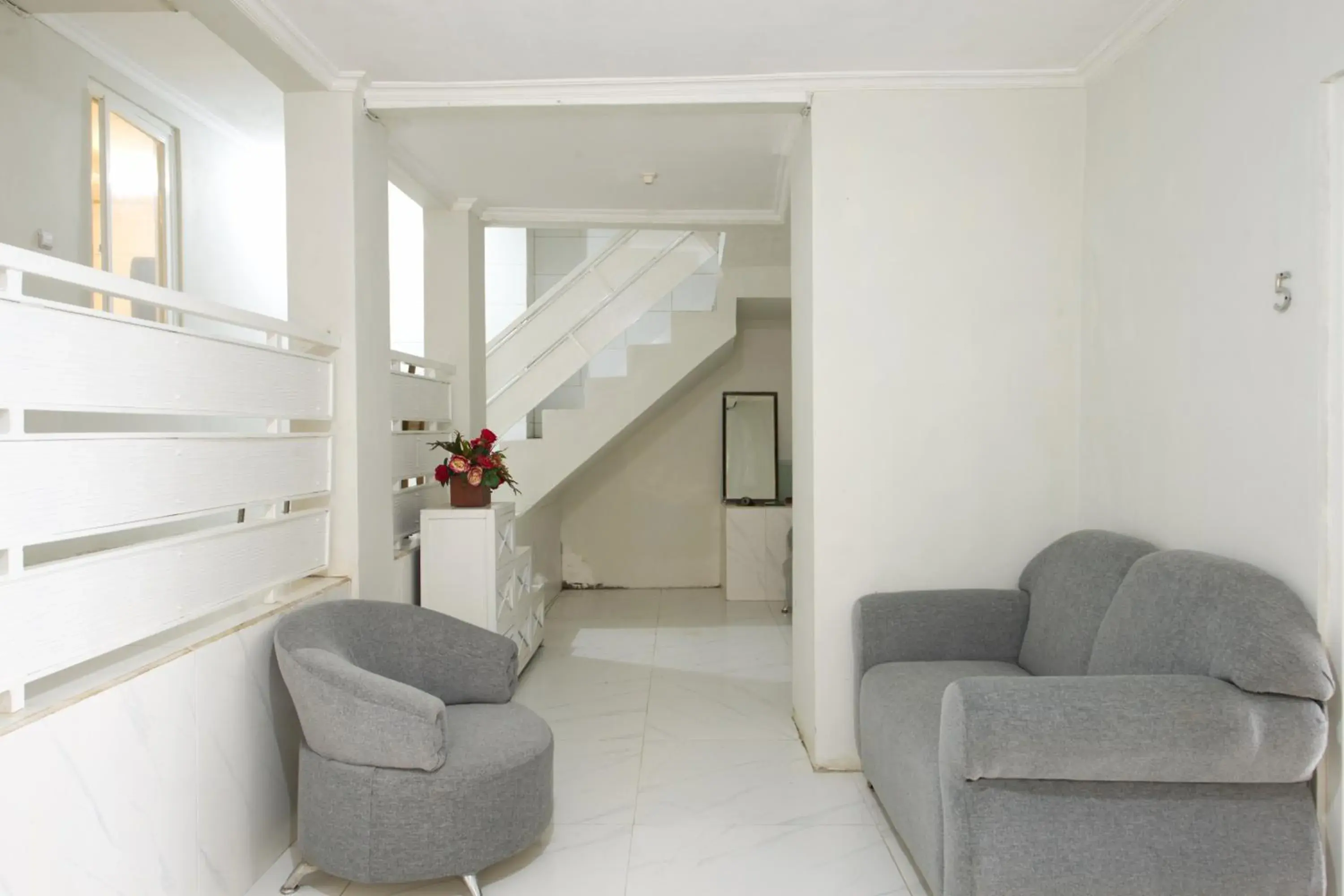 Lobby or reception in Capital O 3359 Pondok Wisata Jaden Trawas Mojokerto Lobby or reception in Capital O 3359 Pondok Wisata Jaden Trawas Mojokerto