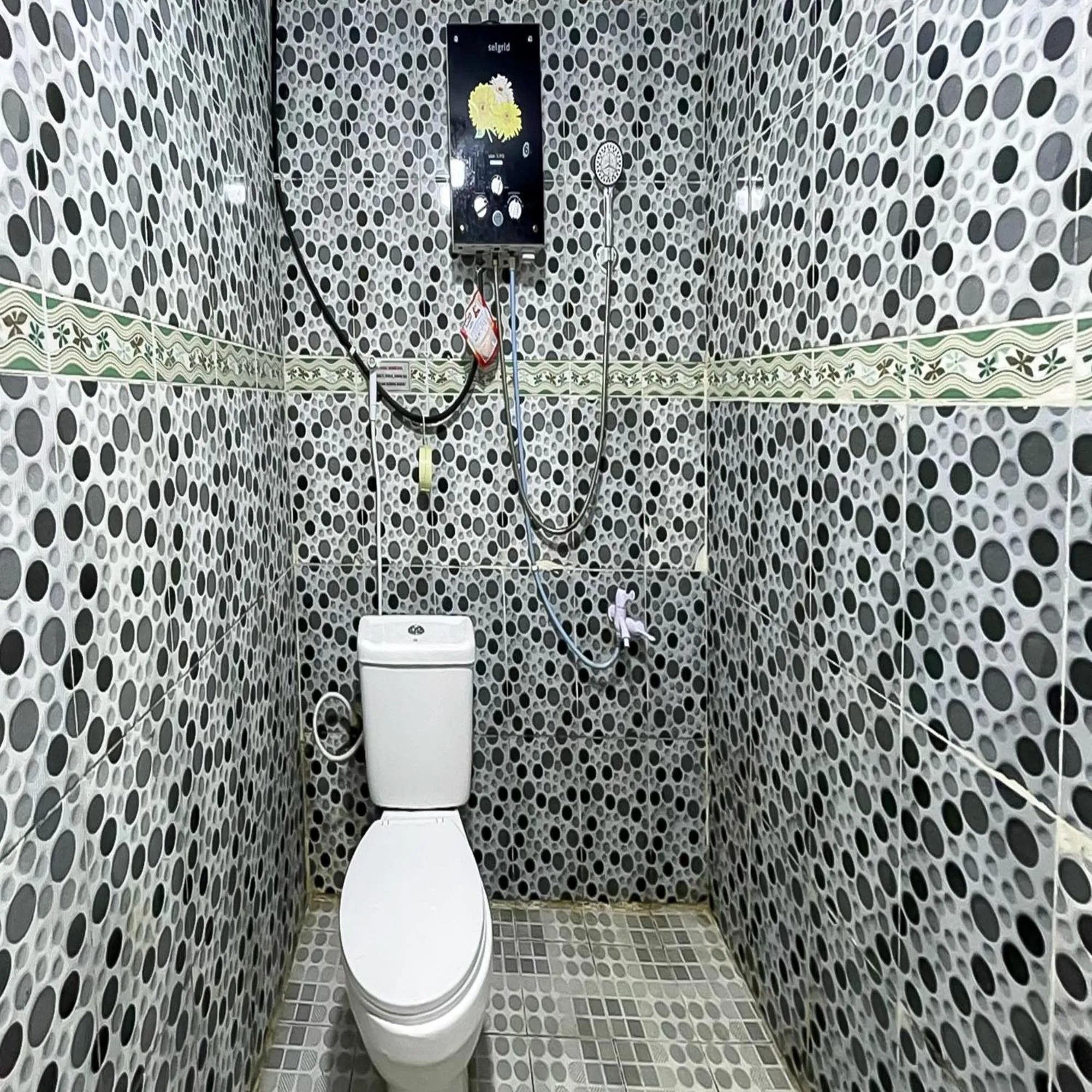 Bathroom in Pondok Yanti Sarii RedPartner