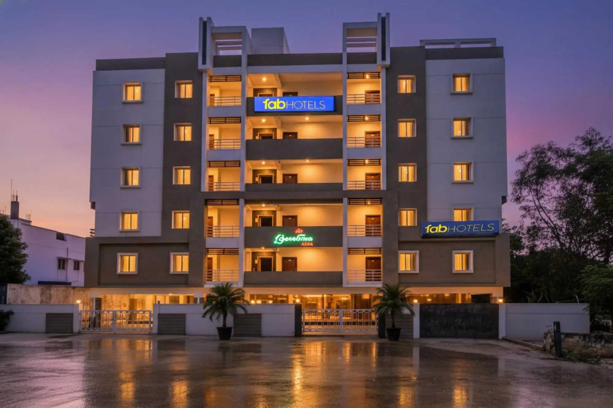 Property building in FabHotel Limestone Suites -750M from Yashoda Hospitals, Somajiguda Property building in FabHotel Limestone Suites -750M from Yashoda Hospitals, Somajiguda