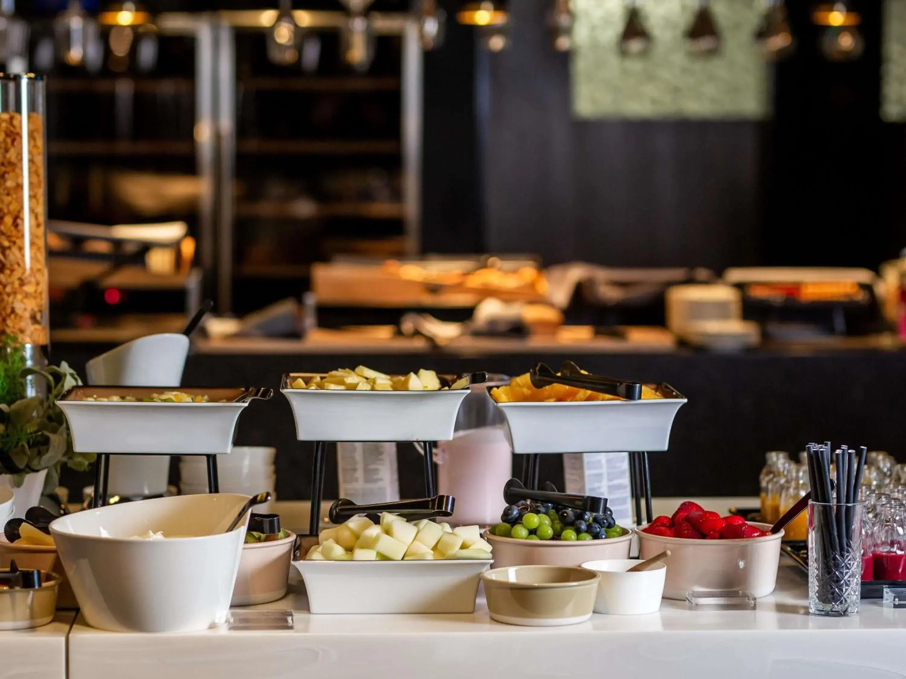 Restaurant/places to eat in Movenpick Hotel Tallinn Restaurant/places to eat in Movenpick Hotel Tallinn