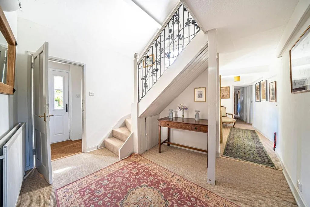 Property building in Cleaver Cottage