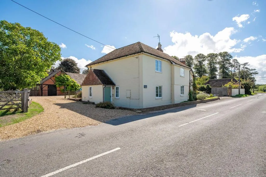 Property building in Cleaver Cottage