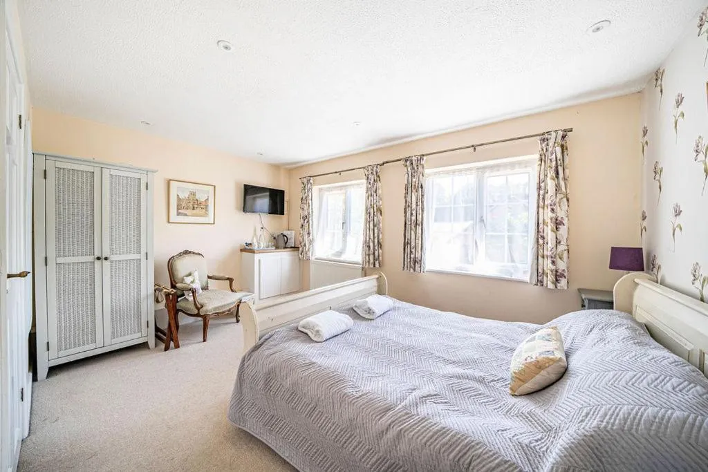 Bed in Cleaver Cottage