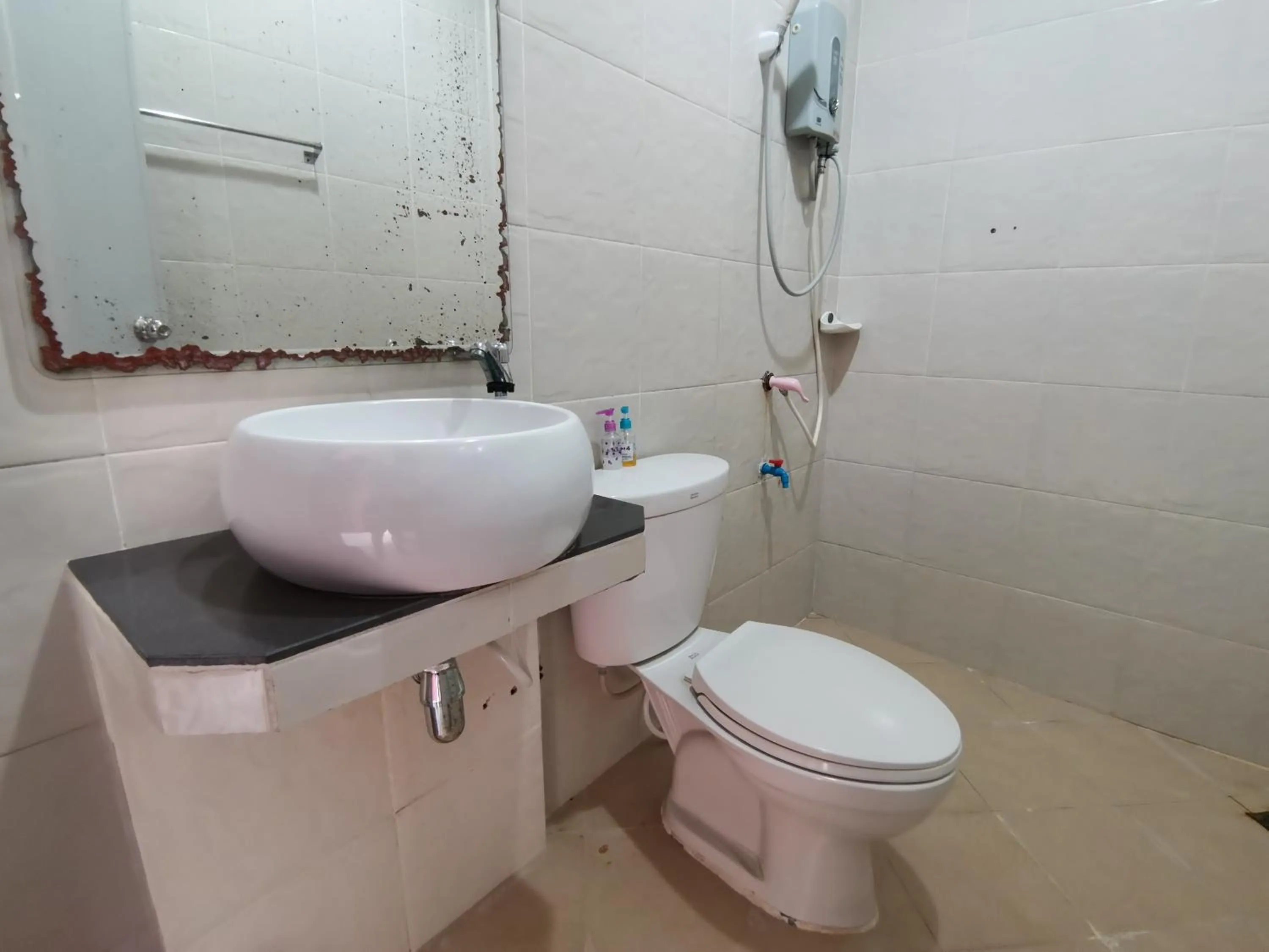 Bathroom in Nestvilla Khok-kloi Phang-nga