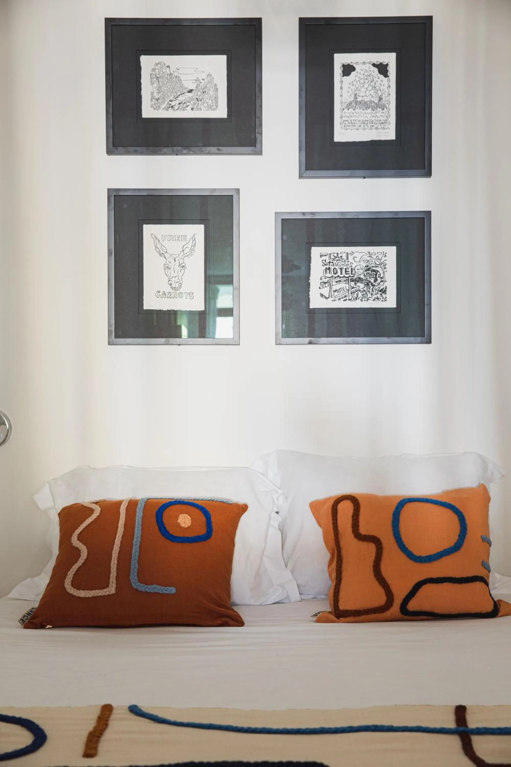 Bedroom, Bed in Suites The Marcel