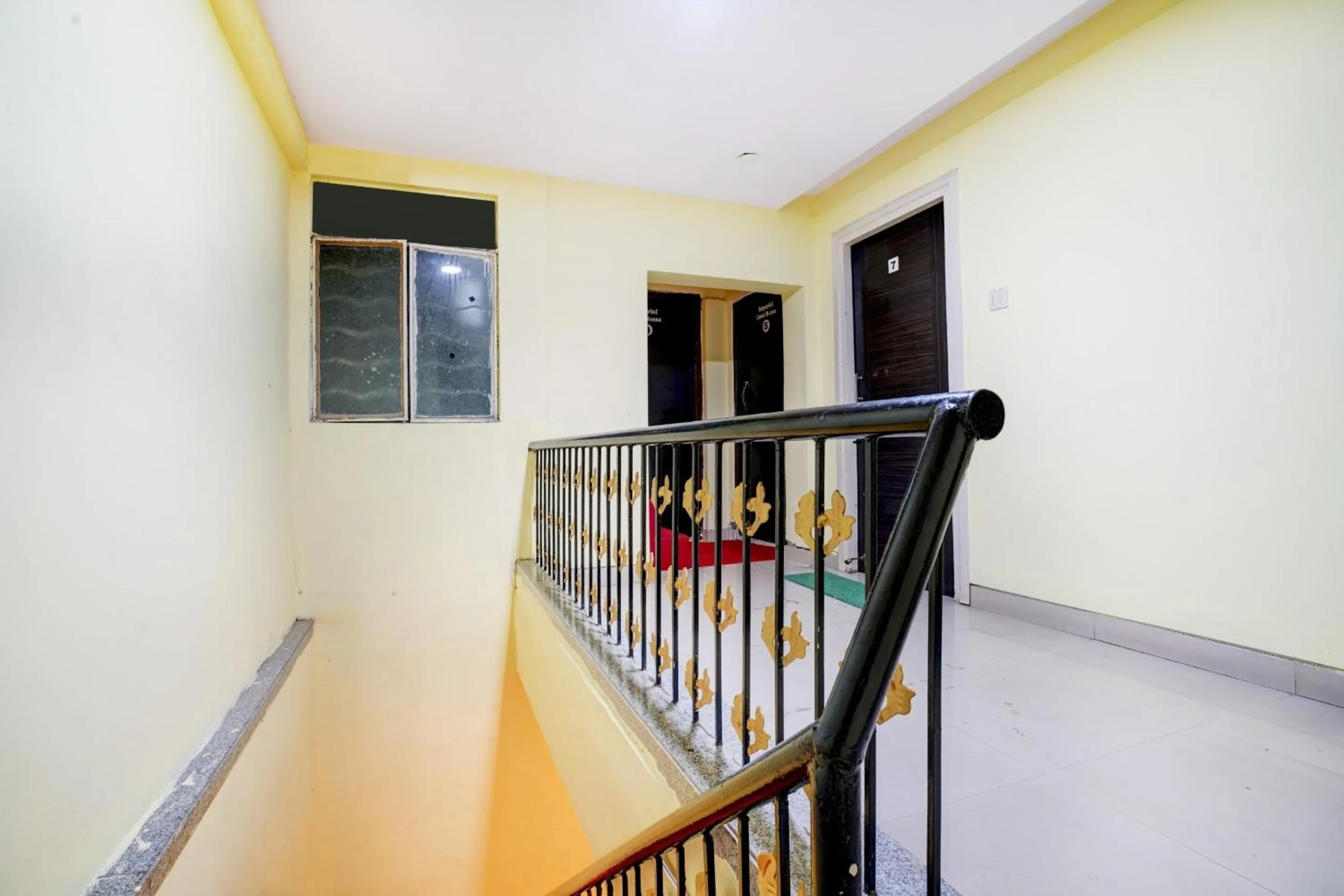 Lobby or reception in Hotel O Imperial Guest House