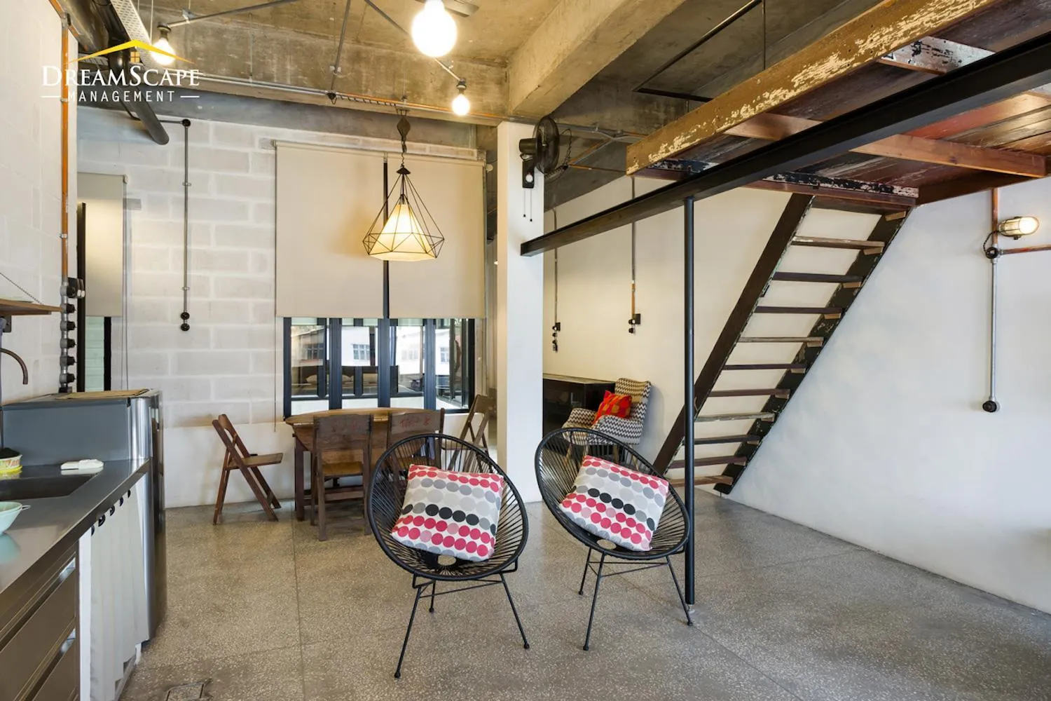 Living room in Belakang KongHeng By DreamScape