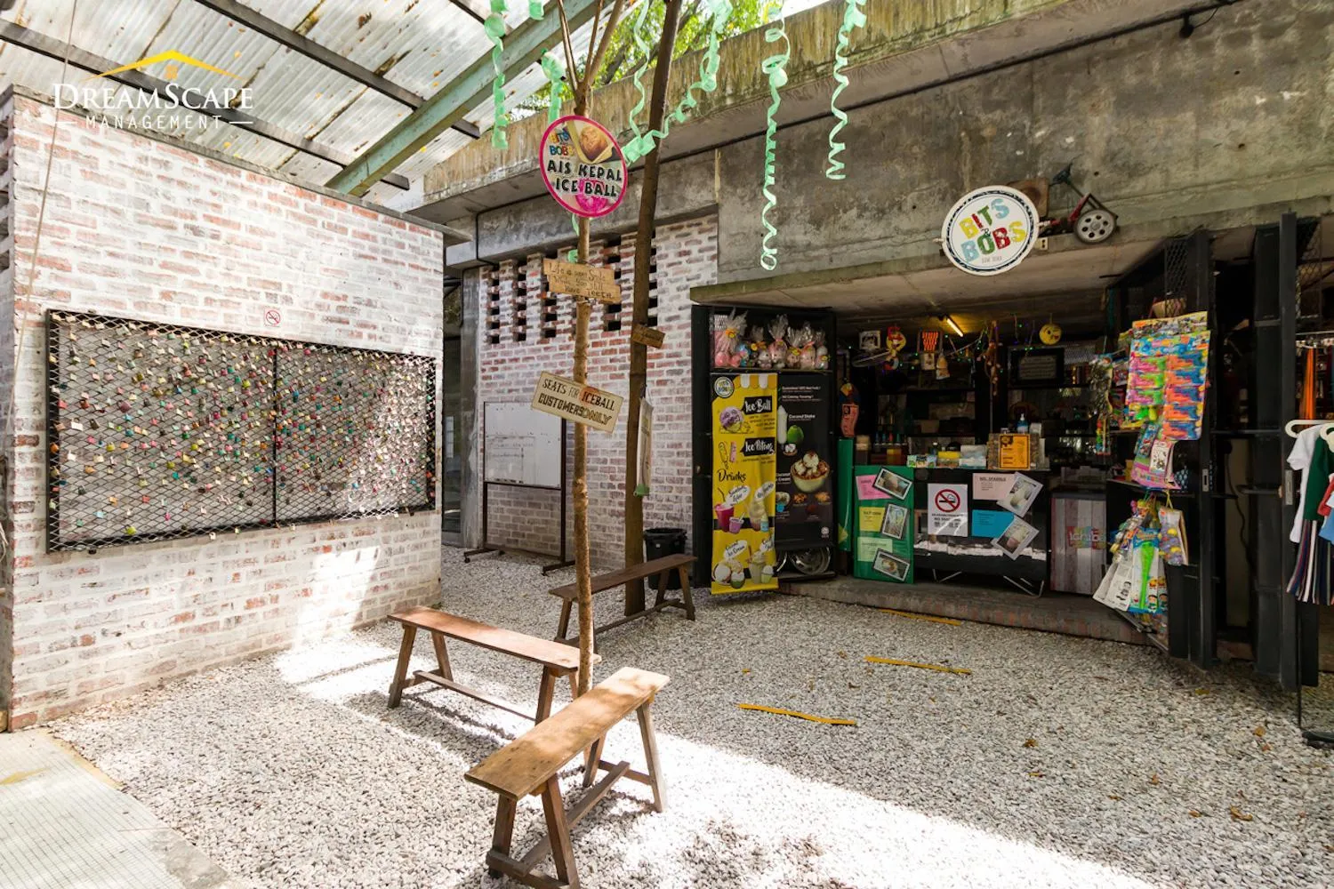 Shopping Area in Belakang KongHeng By DreamScape