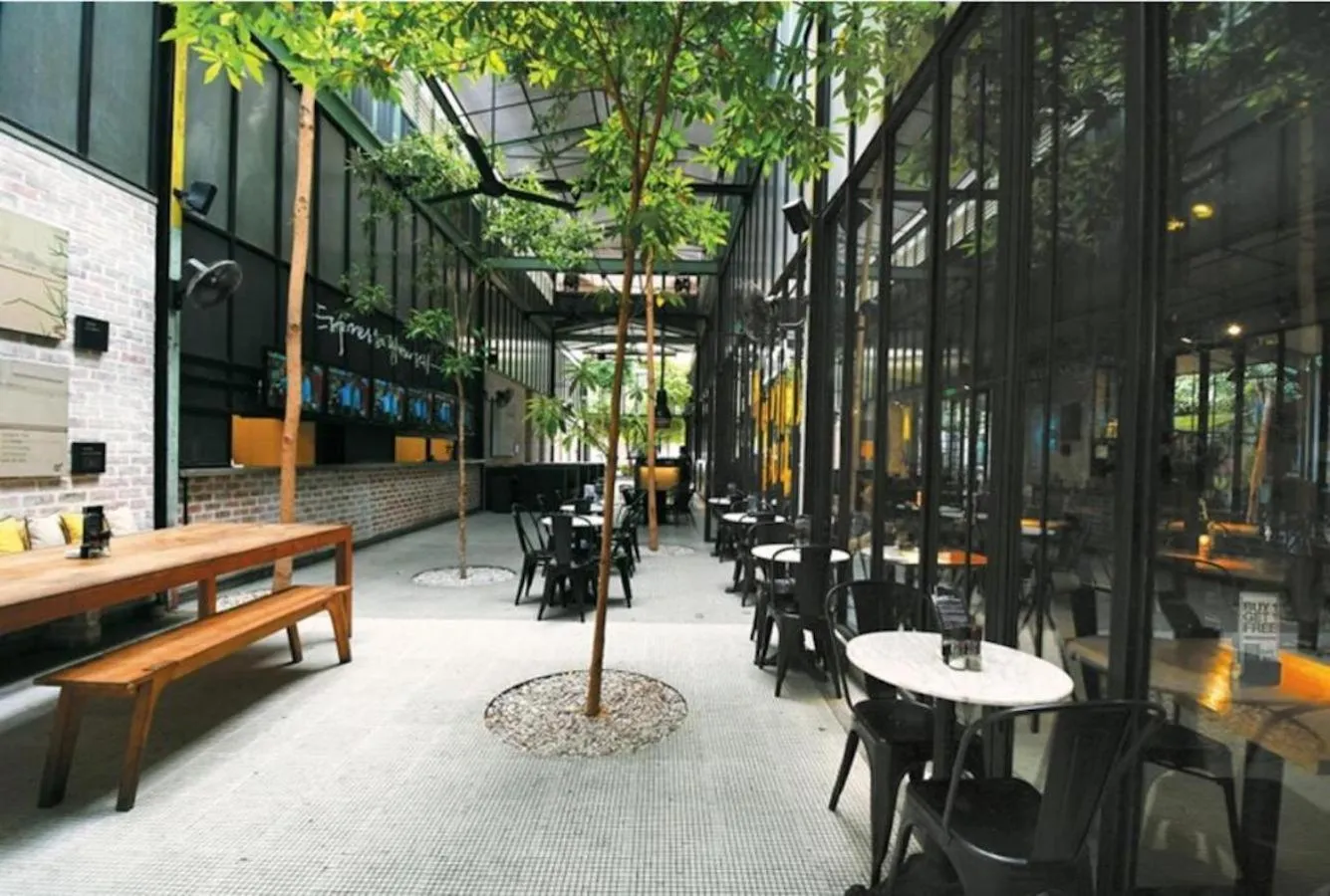 Restaurant/places to eat in Belakang KongHeng By DreamScape