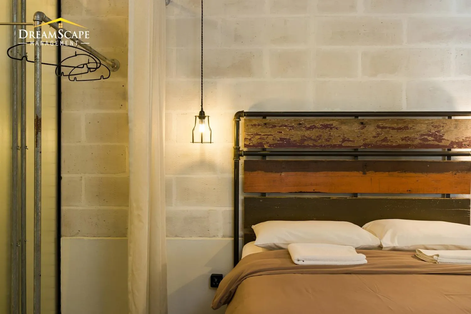 Bed in Belakang KongHeng By DreamScape