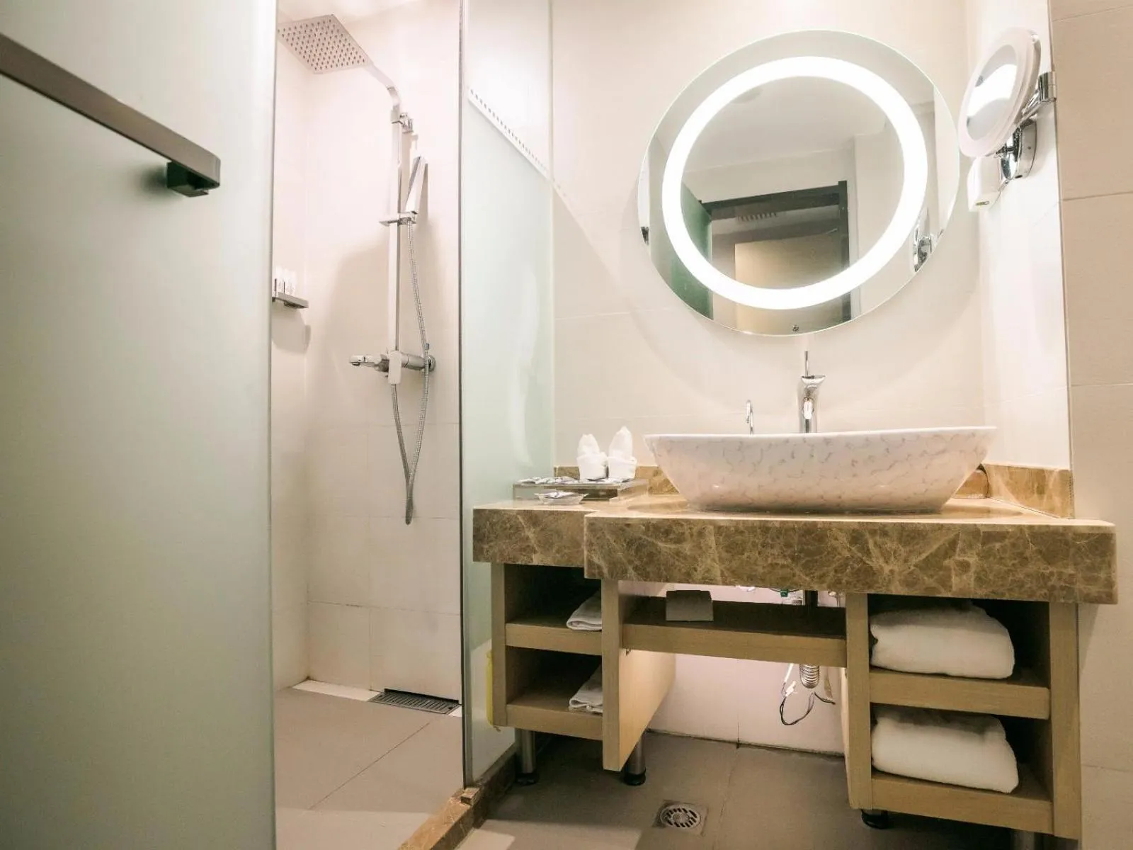 Lavande Hotel Dalian Malan square Metro Station