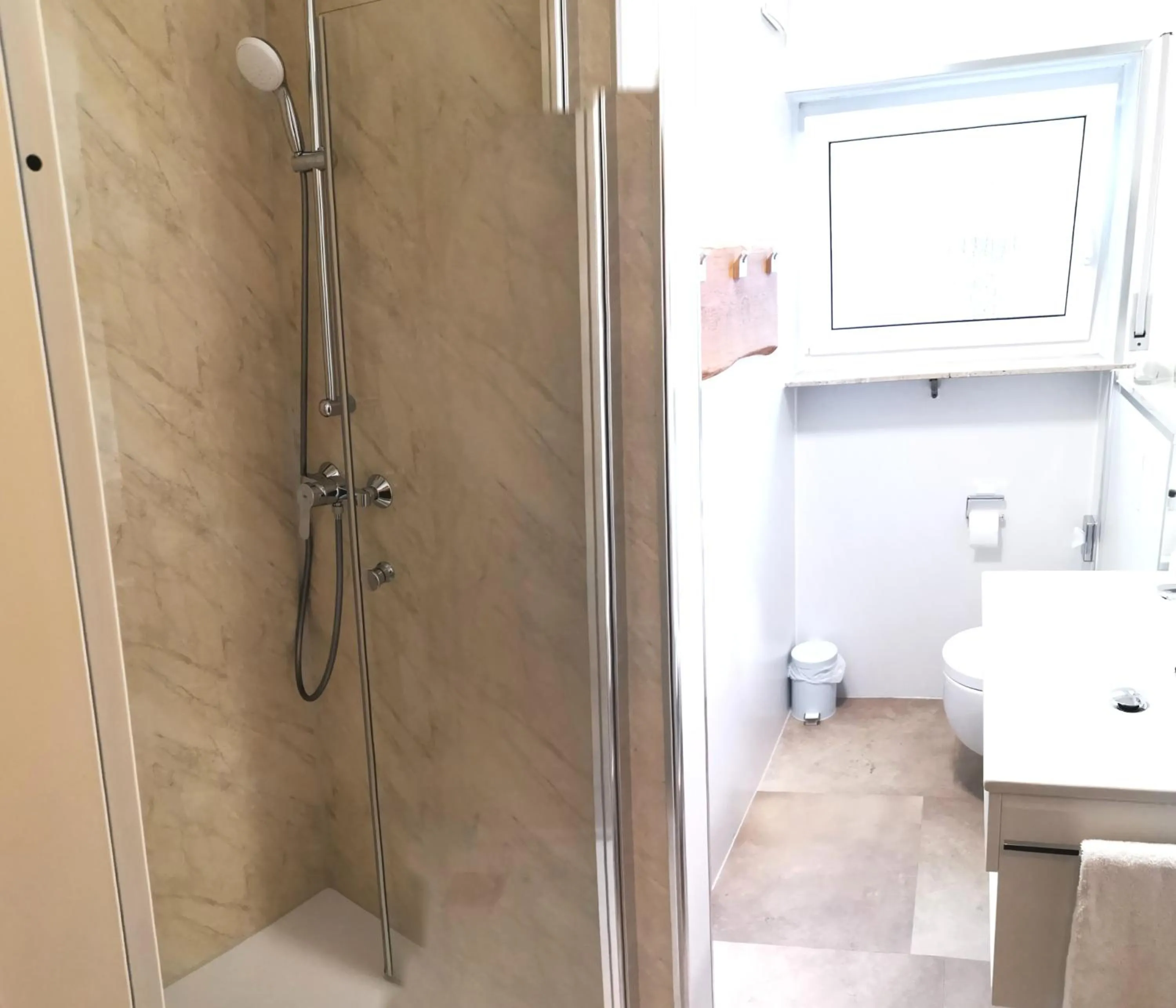 Bathroom in Hotel Löwen