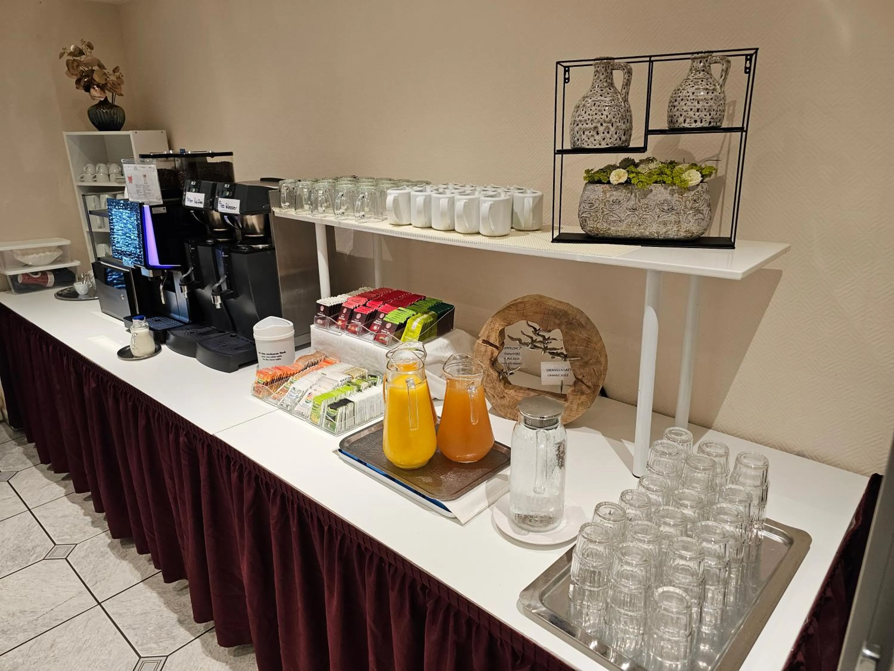 Breakfast in Hotel Löwen