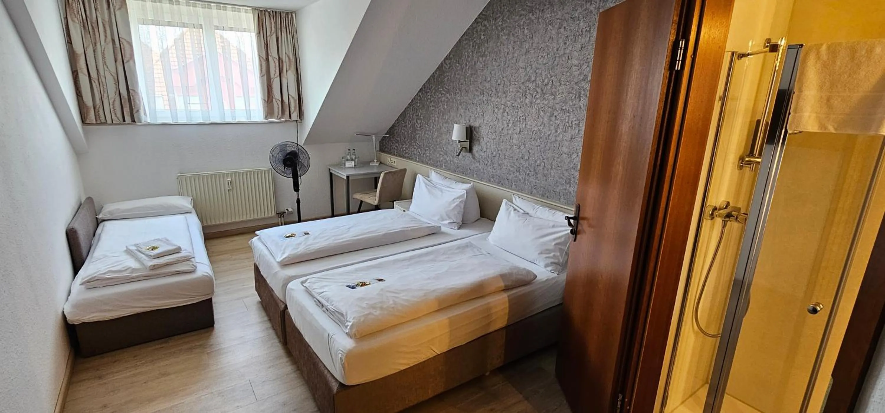 Photo of the whole room, Bed in Hotel Löwen