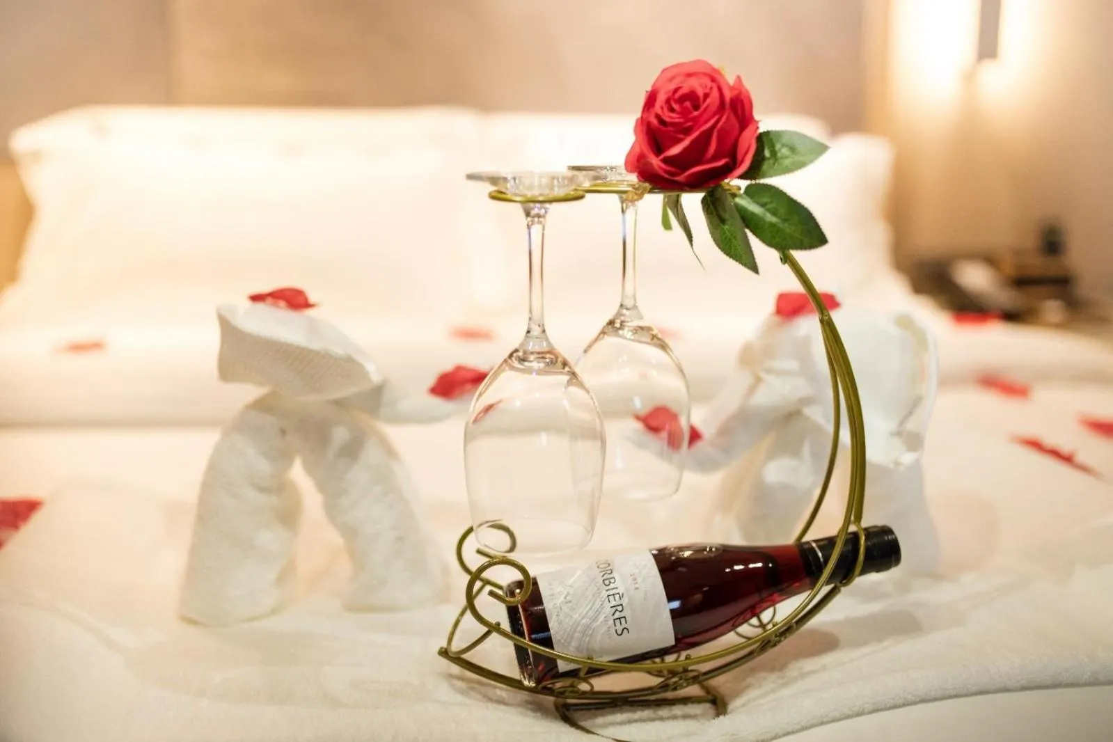 Bed in Lavande Hotels·Shenzhen North Railway Station Bantian Metro Station