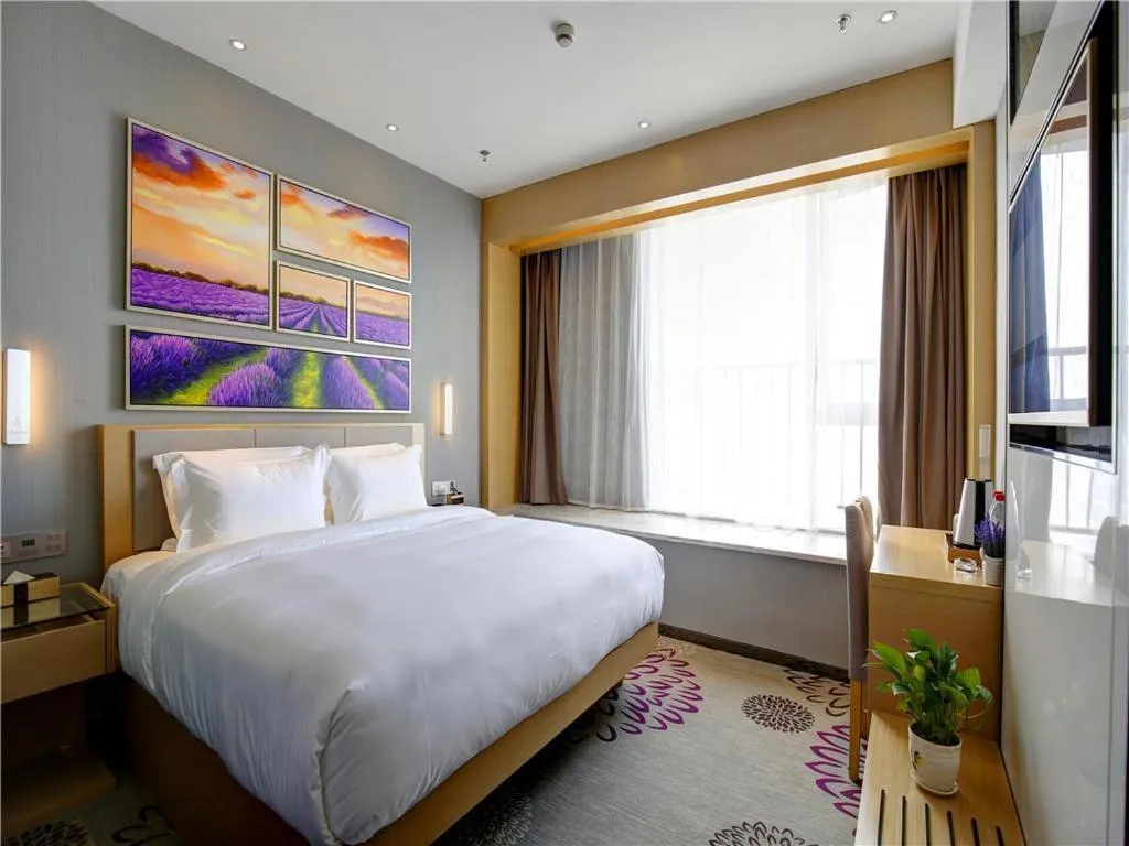 Bed in Lavande Hotel Chengdu Dafeng Shixi Park Subway Station