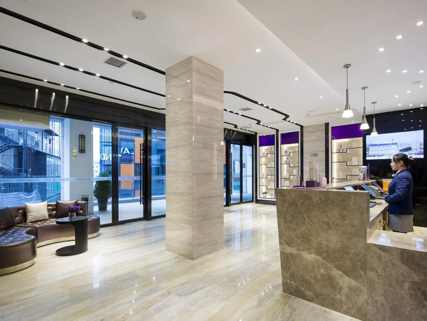 Lavande Hotel Zhangjiajie Tianmenshan Dayongfucheng