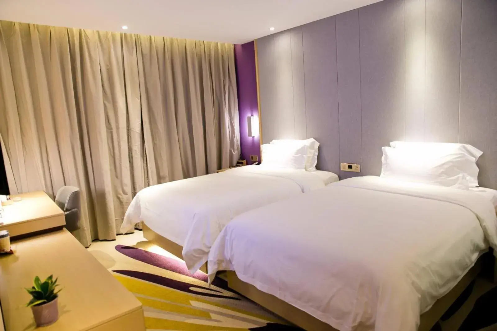 Bed in Lavande Hotels·Shenzhen North Railway Station Longhua Yicheng Center Bed in Lavande Hotels·Shenzhen North Railway Station Longhua Yicheng Center