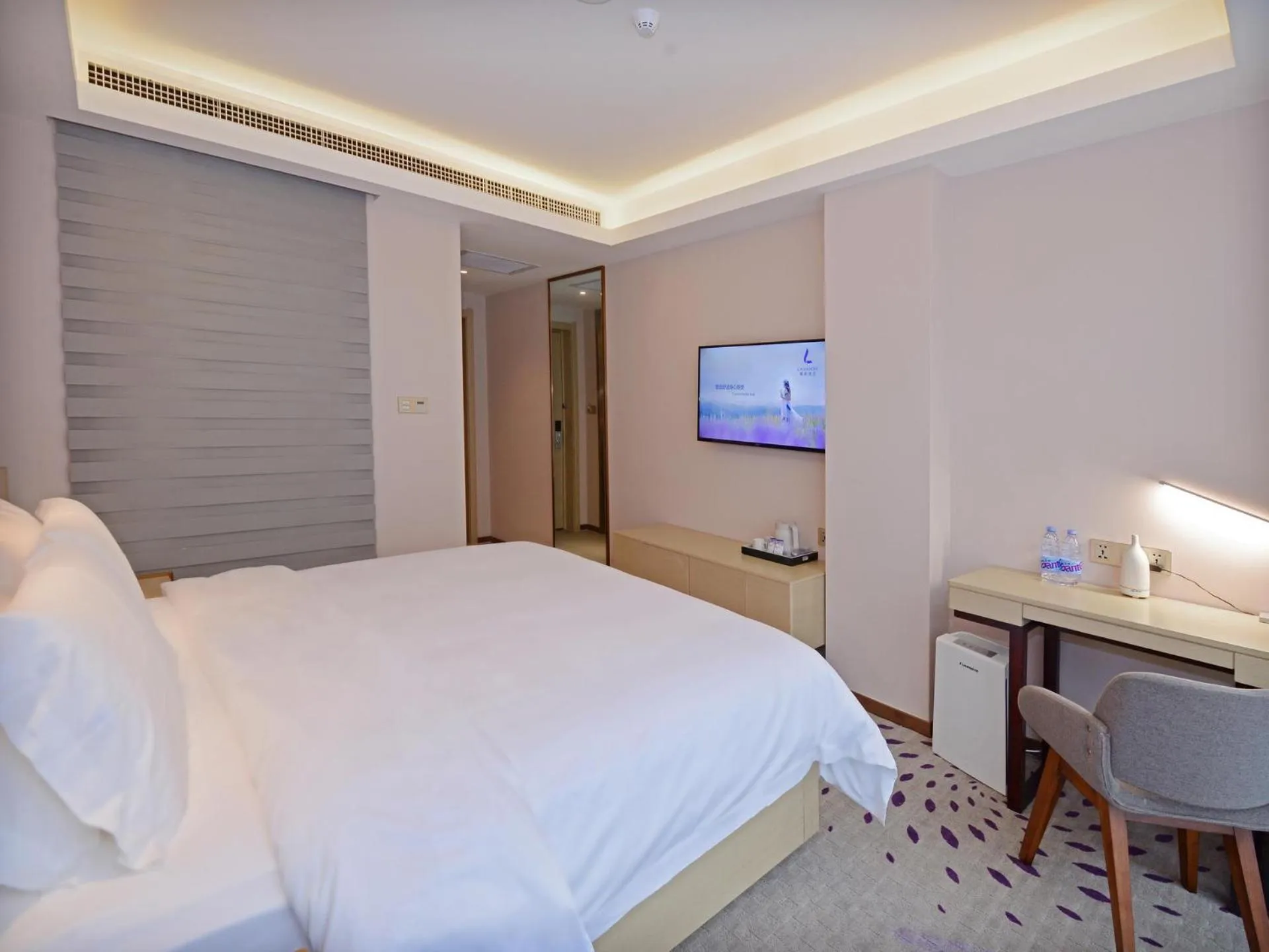 Bed in Lavande Hotel Xi'an Bell Tower