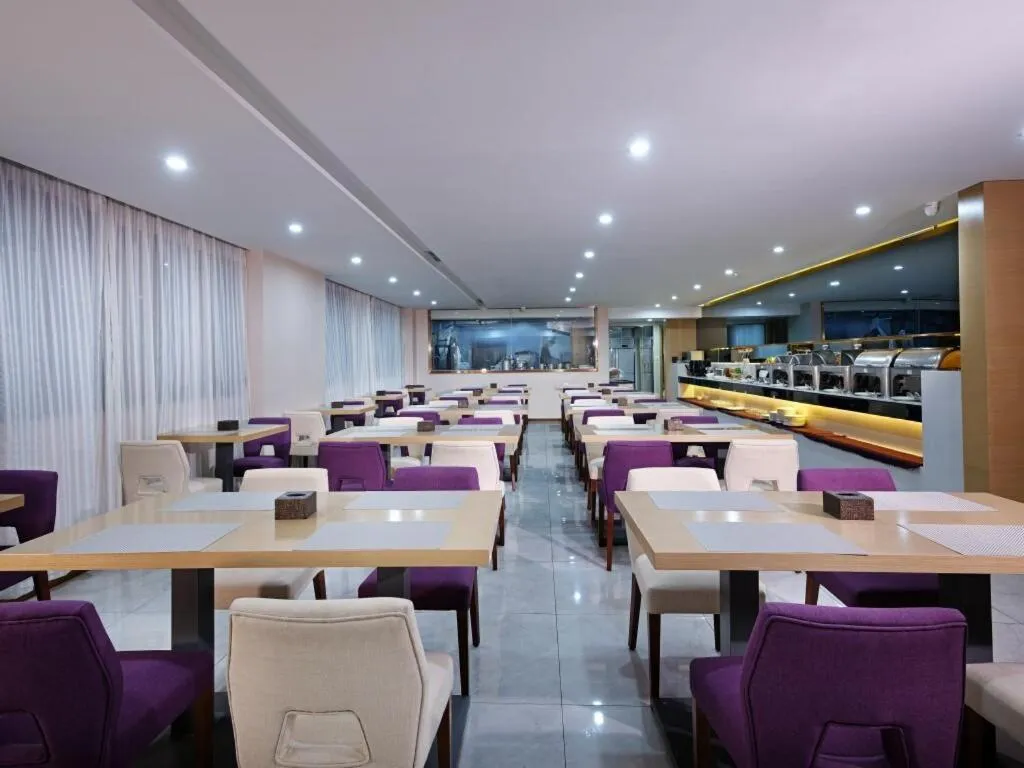 Lavande Hotel Chengdu Chunxi Road