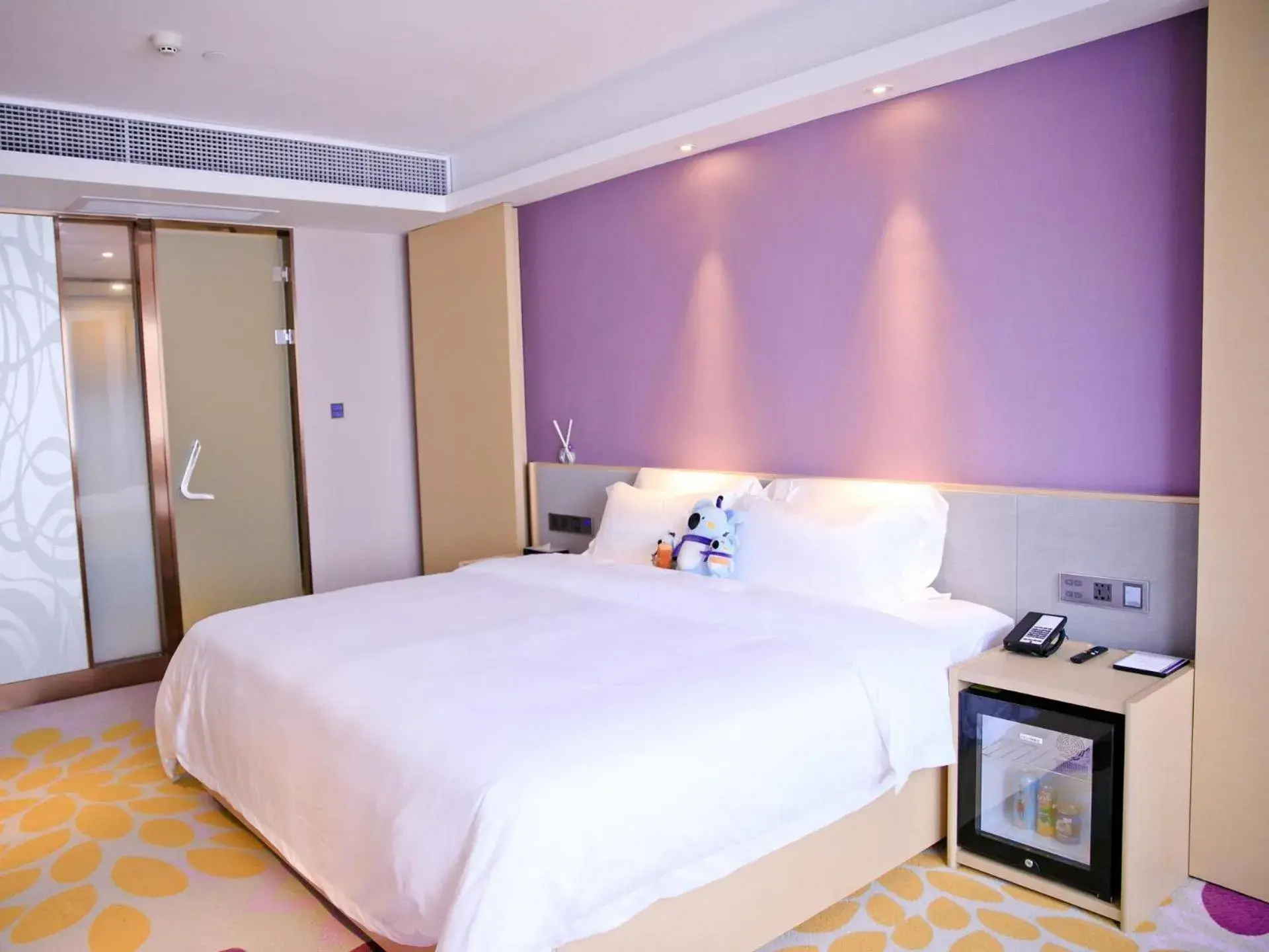 Bed in Lavande Hotels·Shenzhen North Railway Station Longhua Bus Terminal Bed in Lavande Hotels·Shenzhen North Railway Station Longhua Bus Terminal