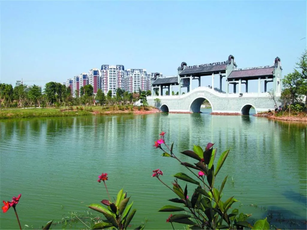 Lavande Hotels·Foshan West Railway Station Luocun