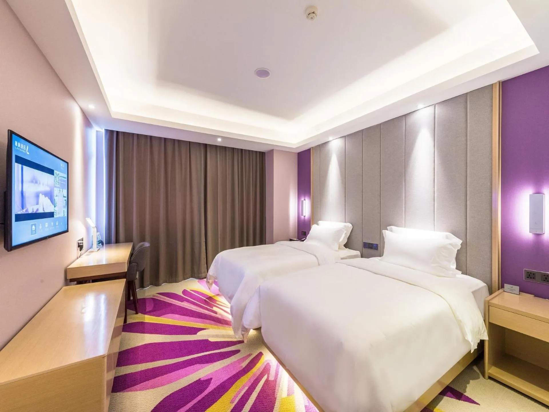 Bed in Lavande Hotels·Foshan Zhoucun Ligang Road Xunfenggang Metro Station