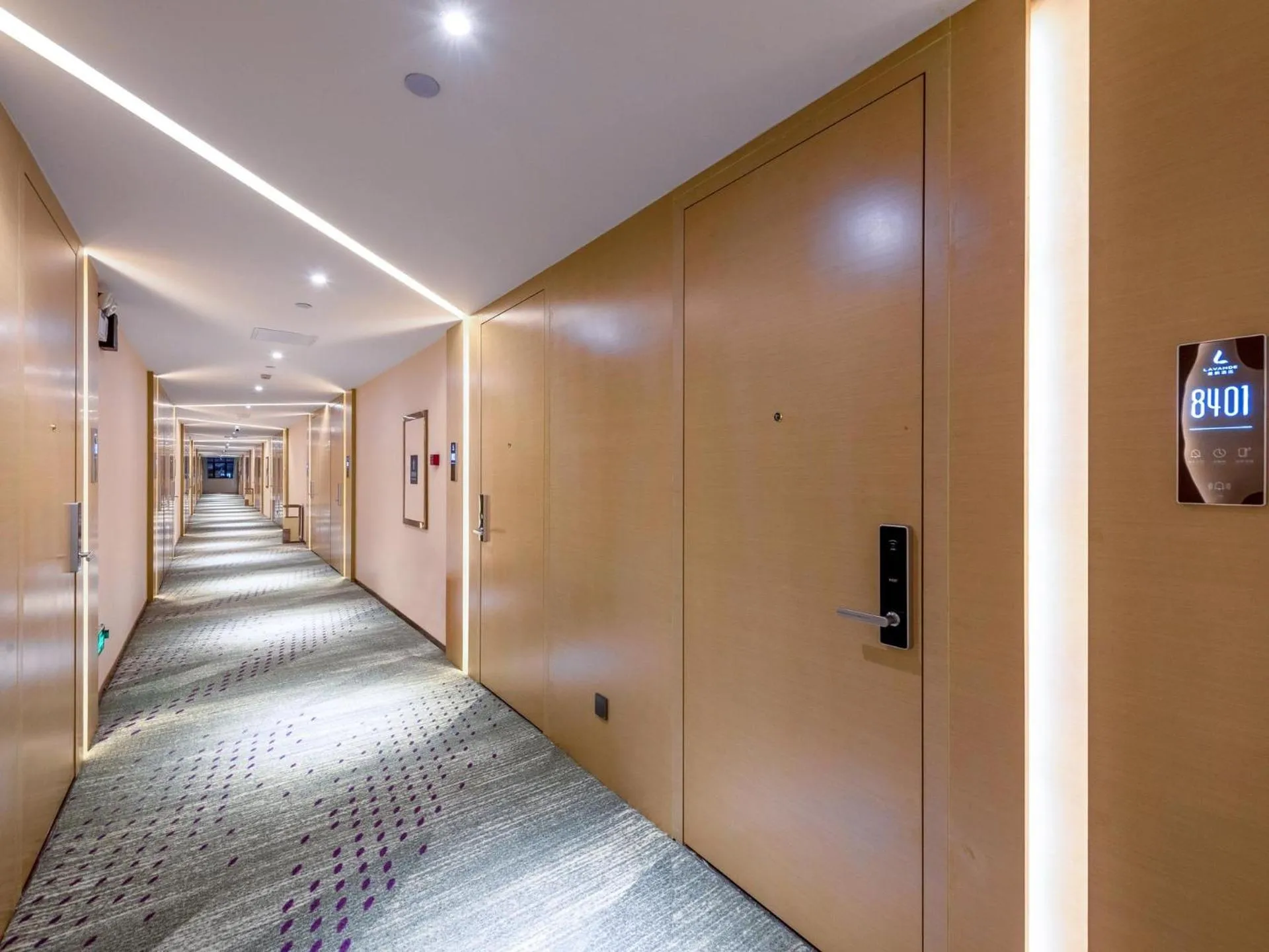 Lavande Hotels·Foshan Zhoucun Ligang Road Xunfenggang Metro Station