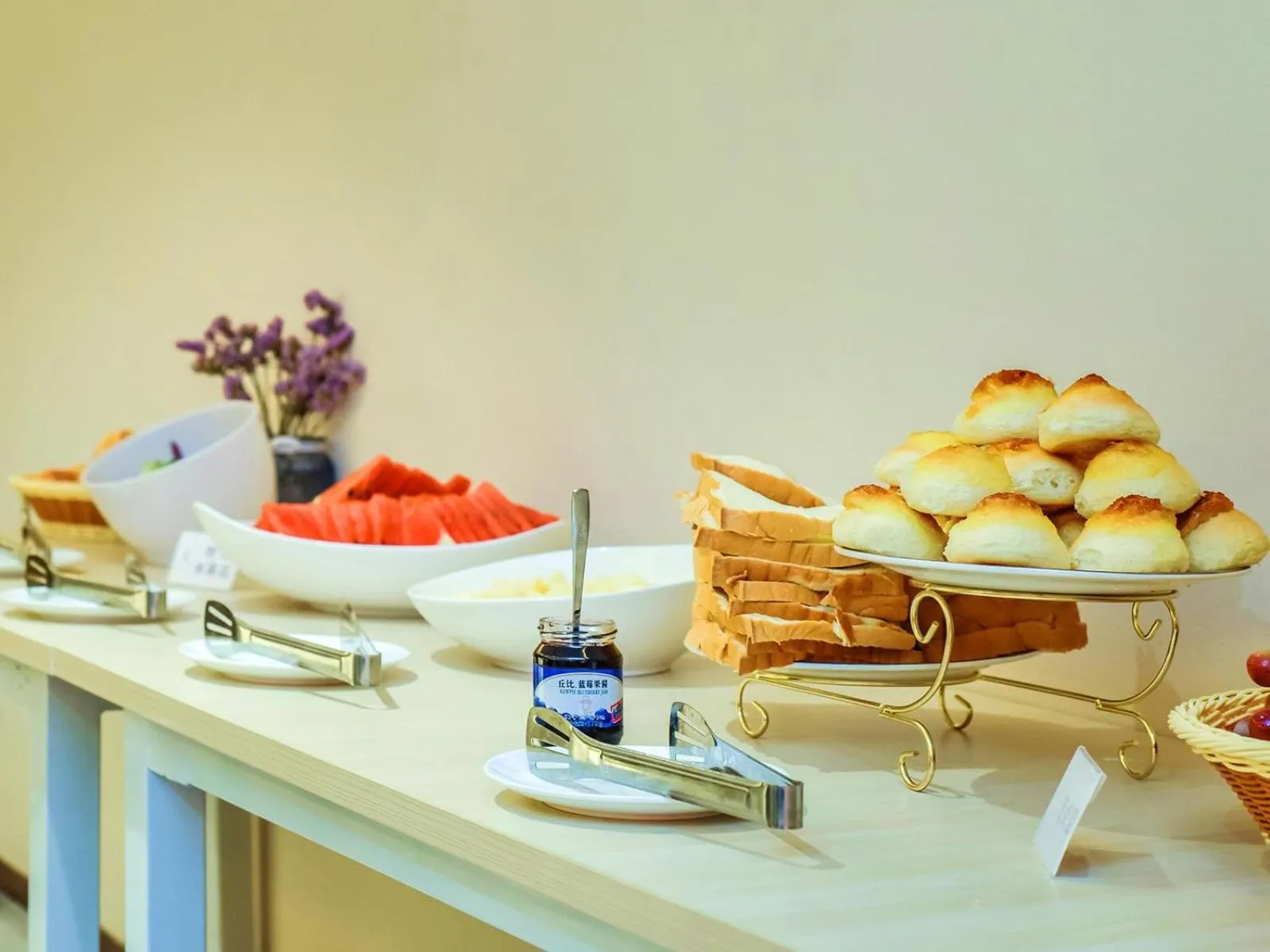 Lavande Hotels·Chongqing Longtoushi North Railway Station