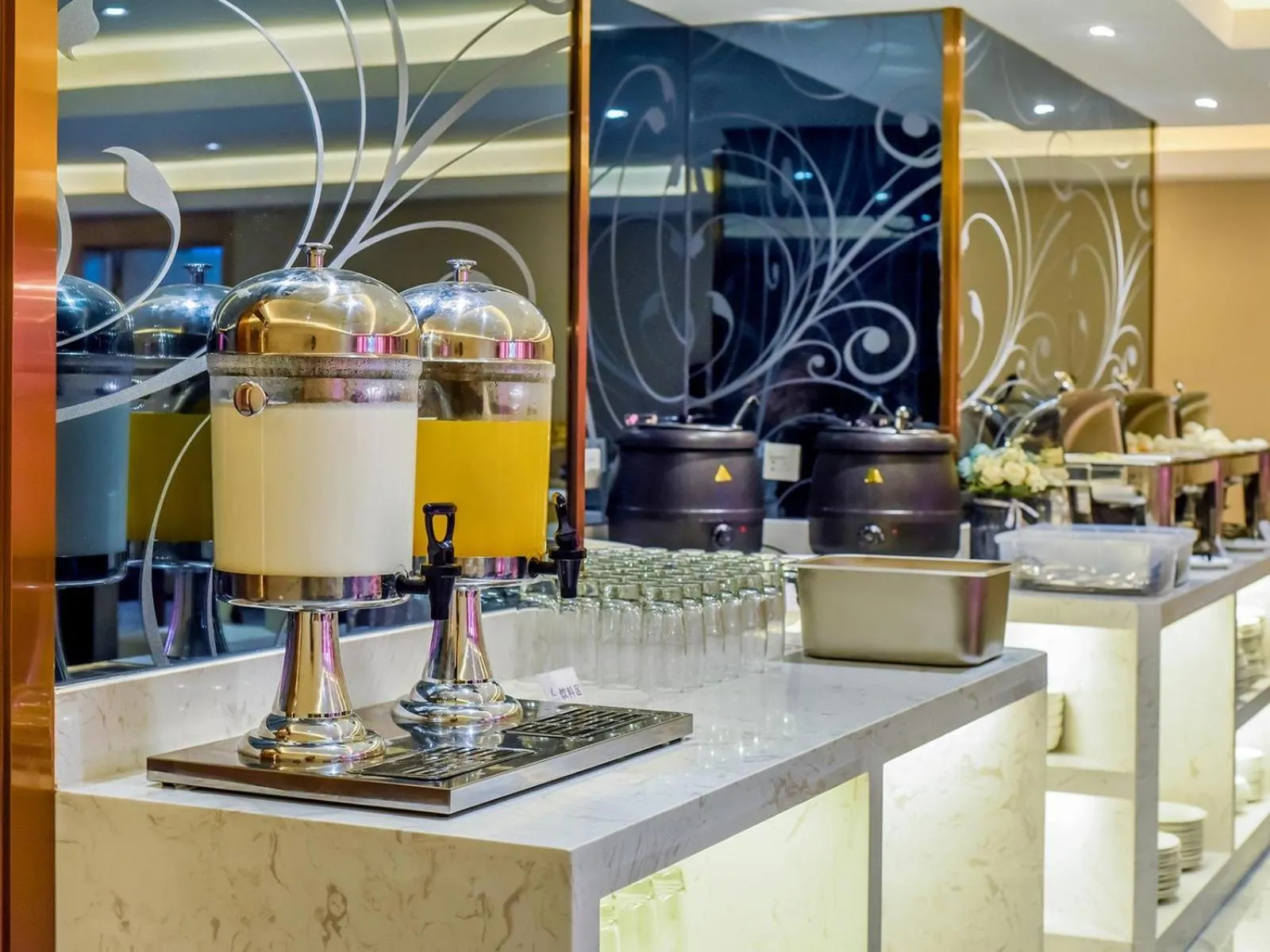 Lavande Hotels·Chongqing Longtoushi North Railway Station