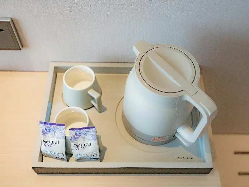 Lavande Hotels·Zhuhai Qinglv Middle Road Opera House