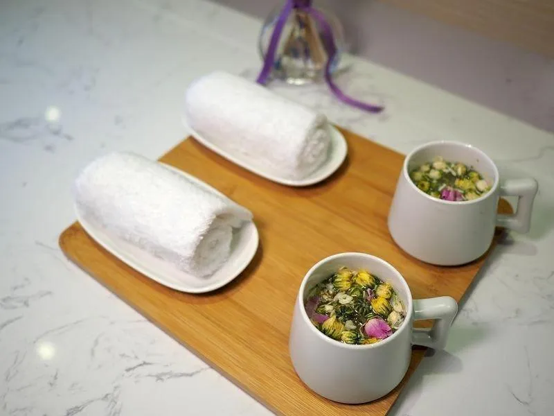 Lavande Hotels·Guangzhou Luoxi Xiajiao Metro Station