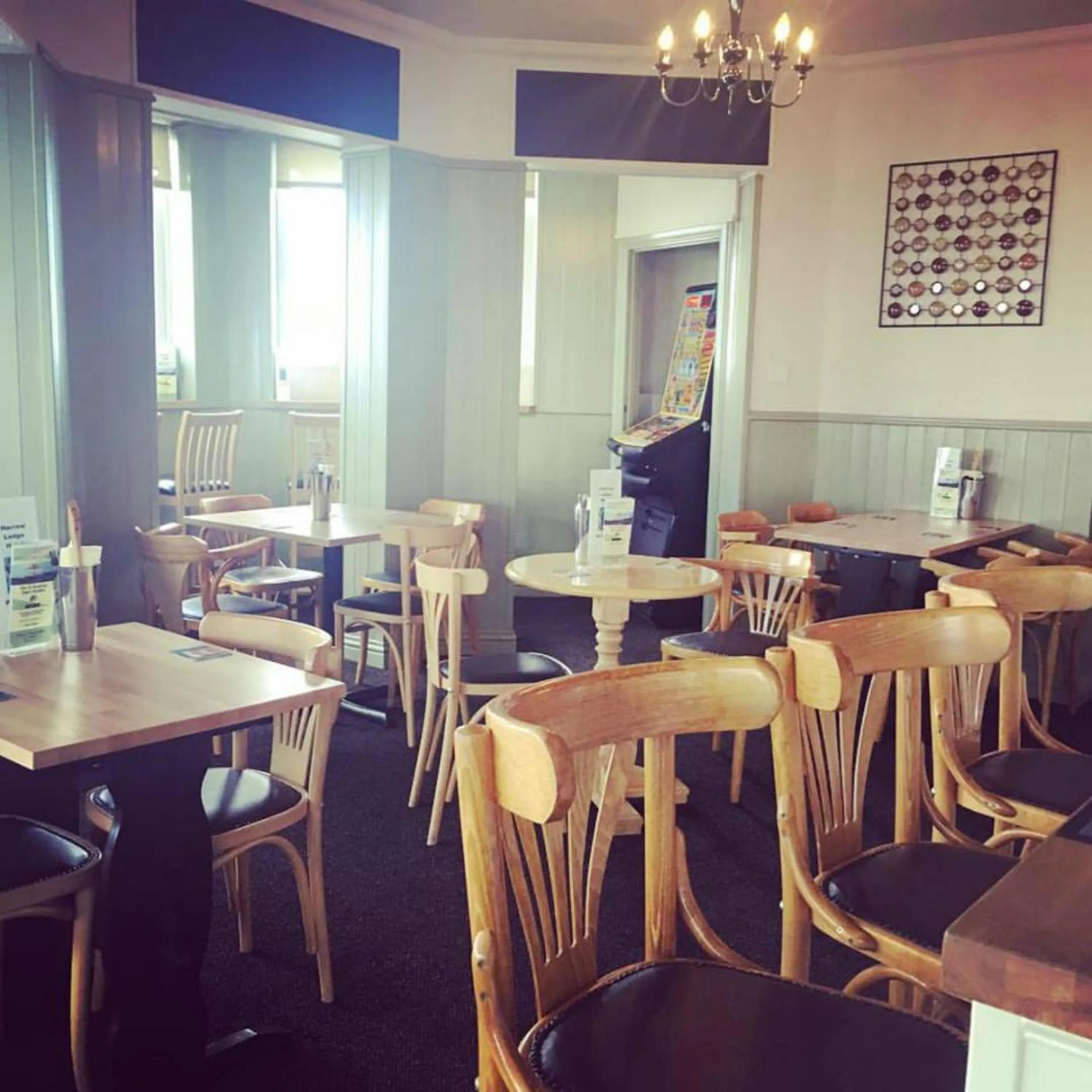 Lunch in Harrow Lodge Hotel