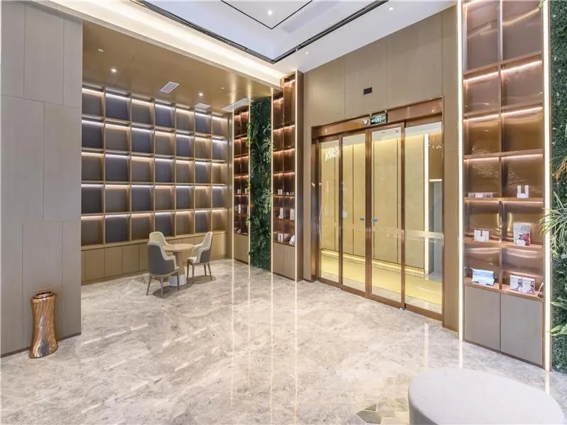 Lavande Hotel Chengdou Qingbai River Phoenix Lake