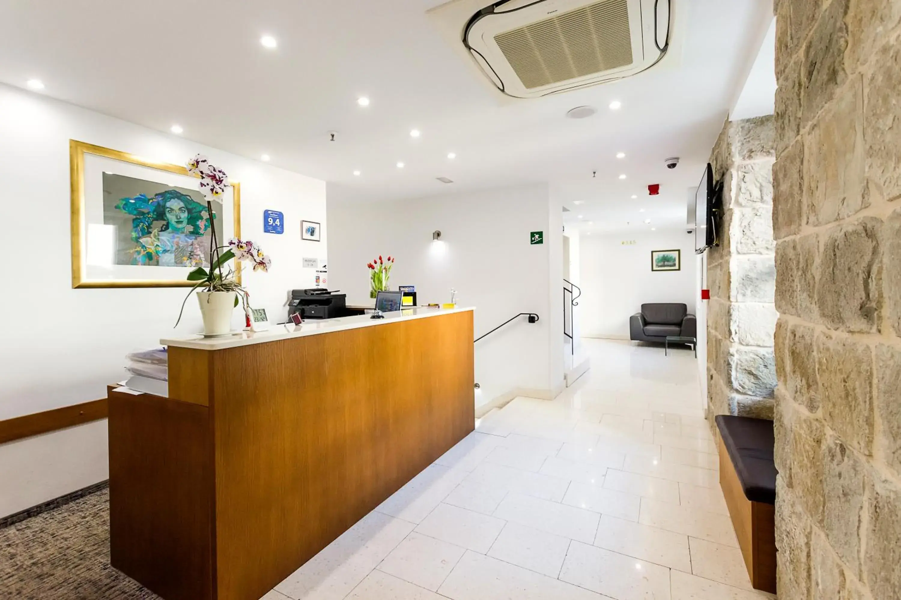 Lobby or reception in Hotel Marul Lobby or reception in Hotel Marul