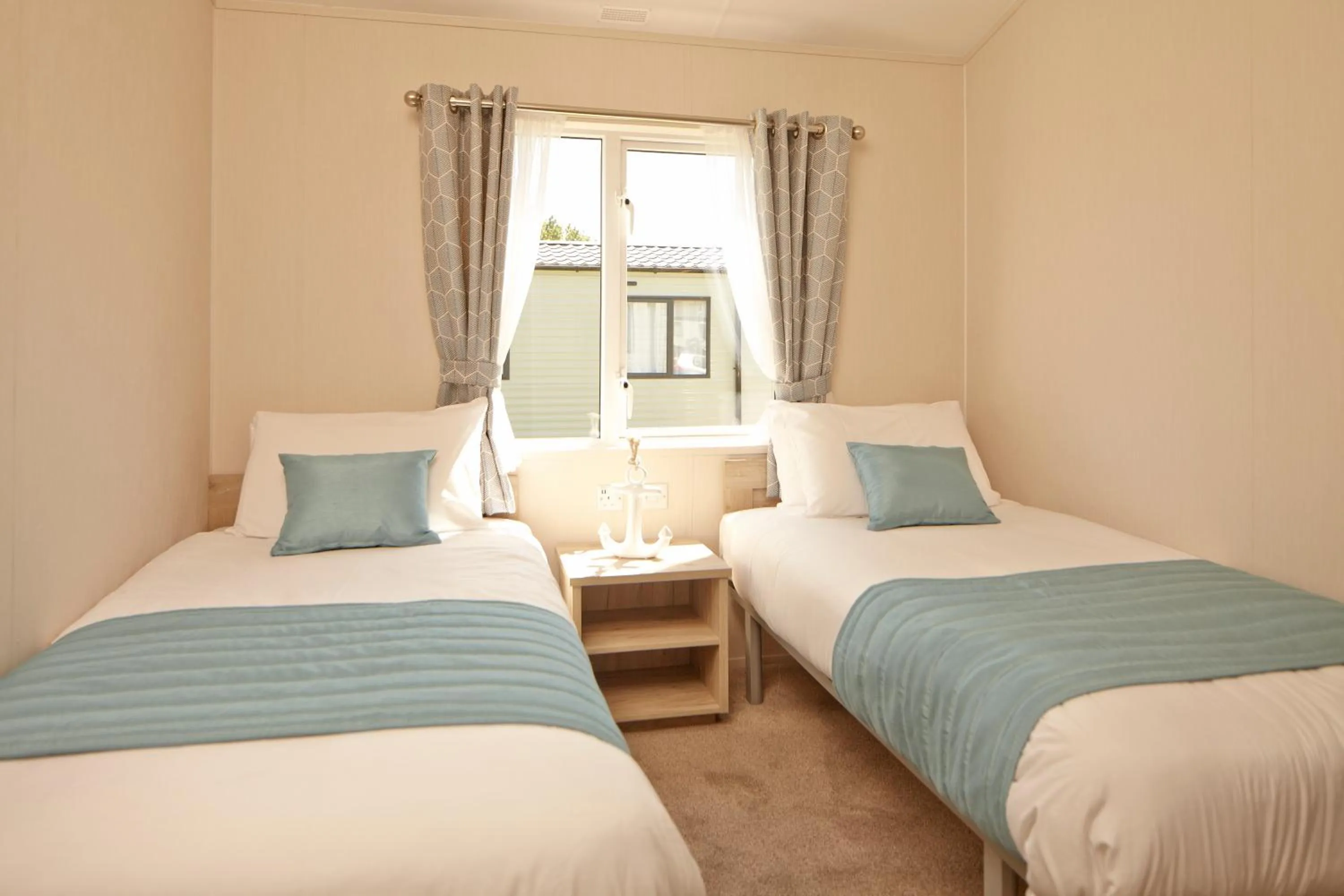 Bedroom, Bed in St Helens Coastal Resort