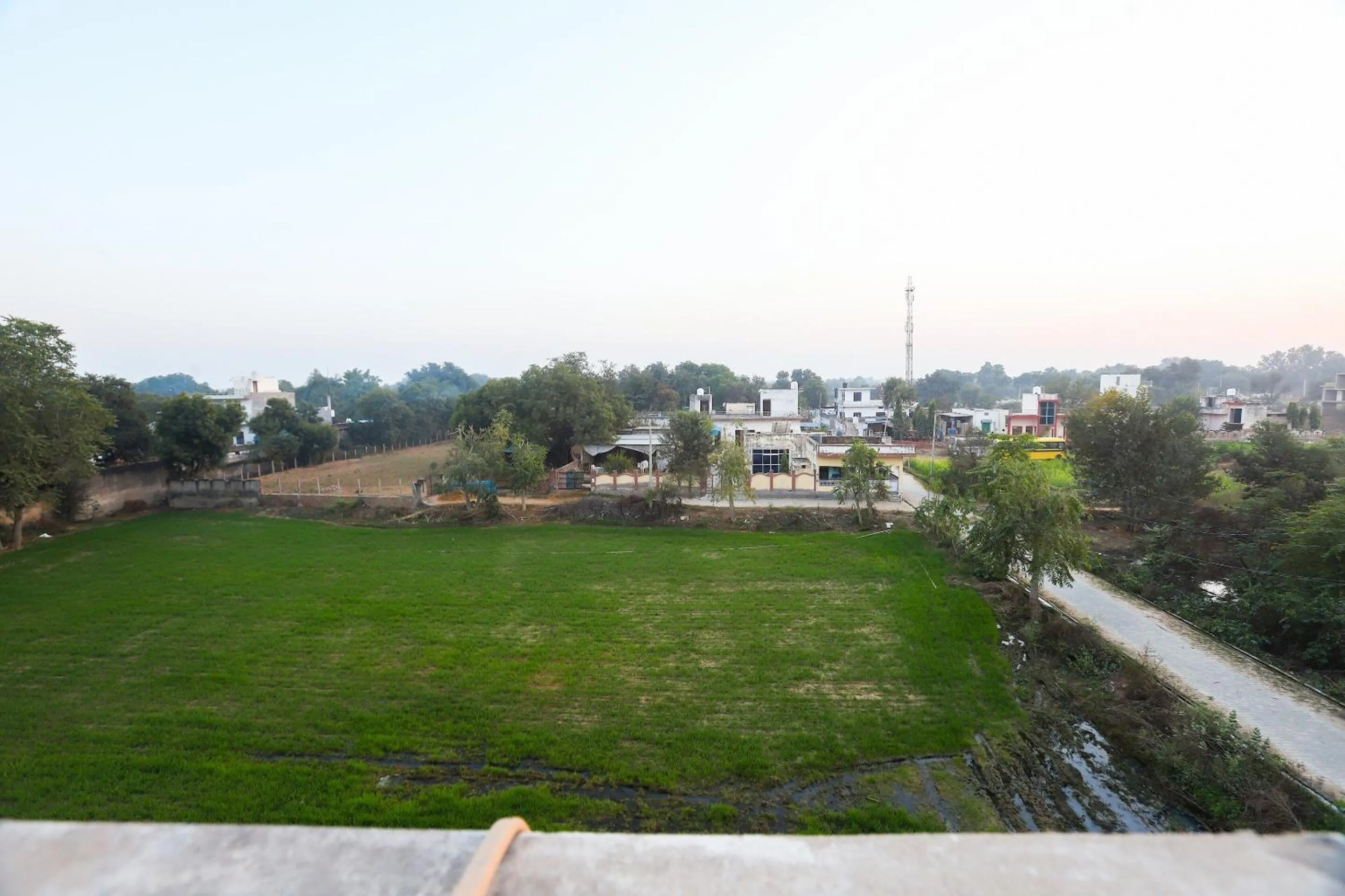 Facade/entrance in Hotel O King Villa's