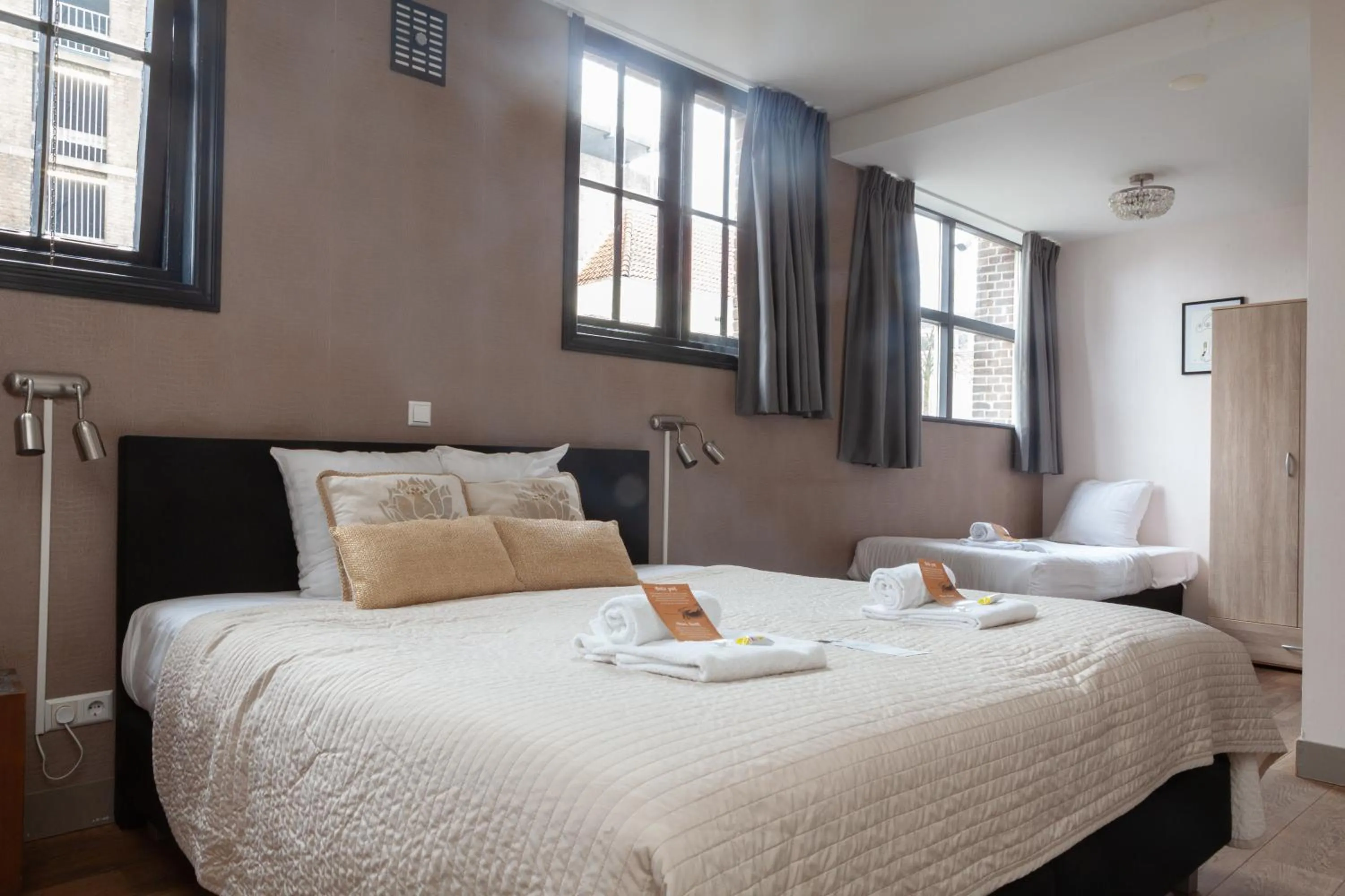 Bed in Kings Inn City Hotel Alkmaar