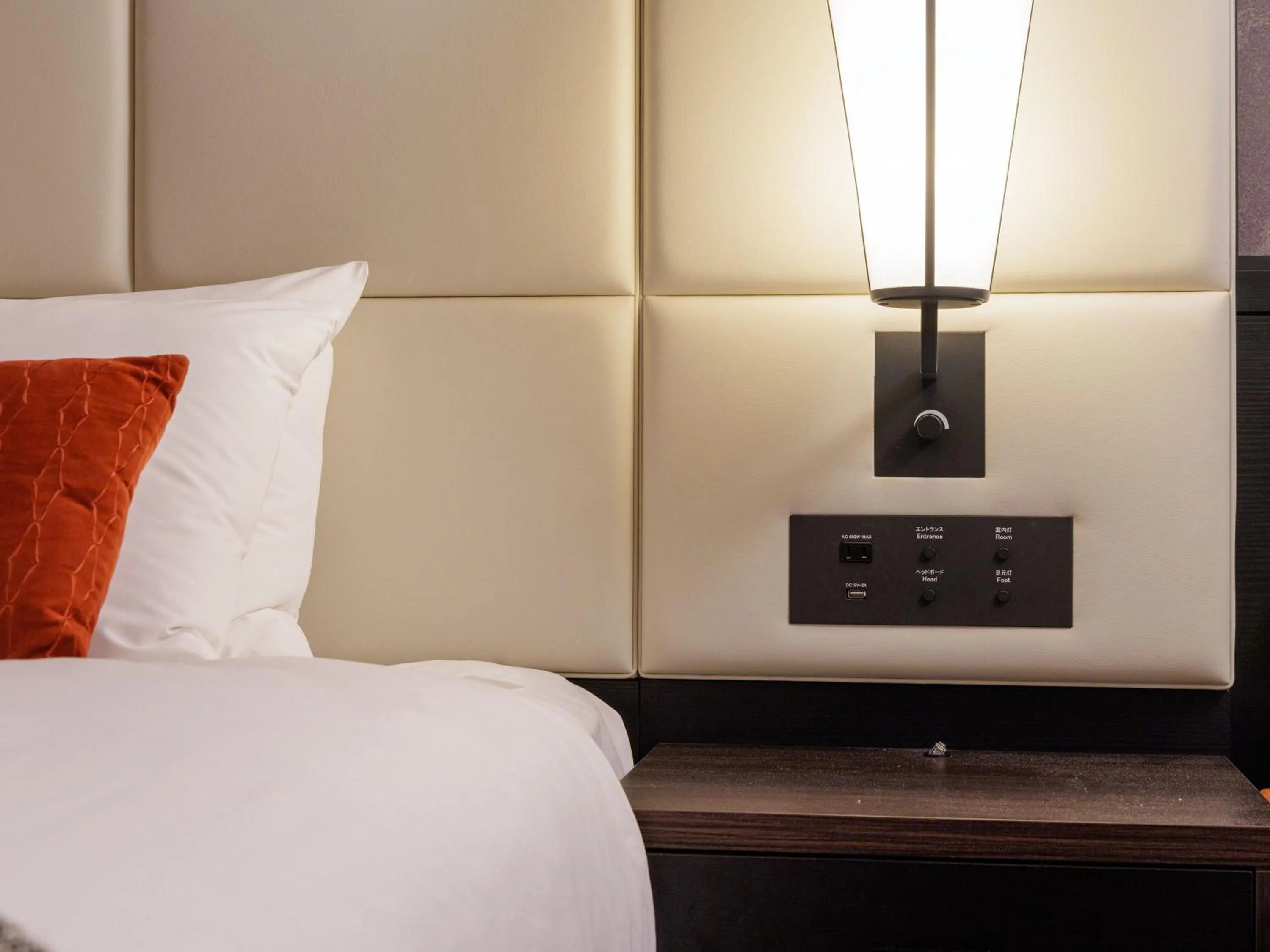 Photo of the whole room, Bed in Solaria Nishitetsu Hotel Sapporo