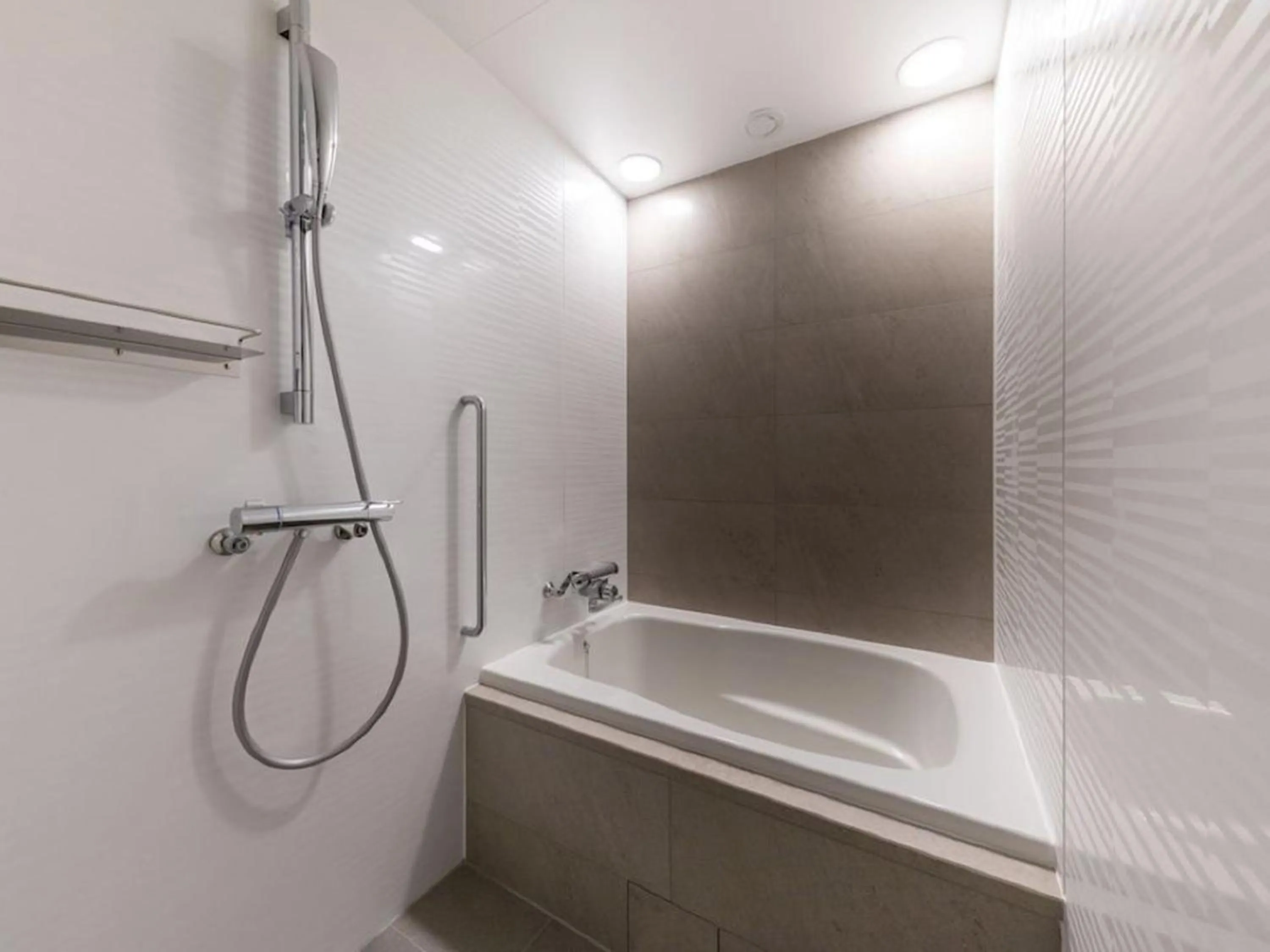 Shower in Solaria Nishitetsu Hotel Sapporo