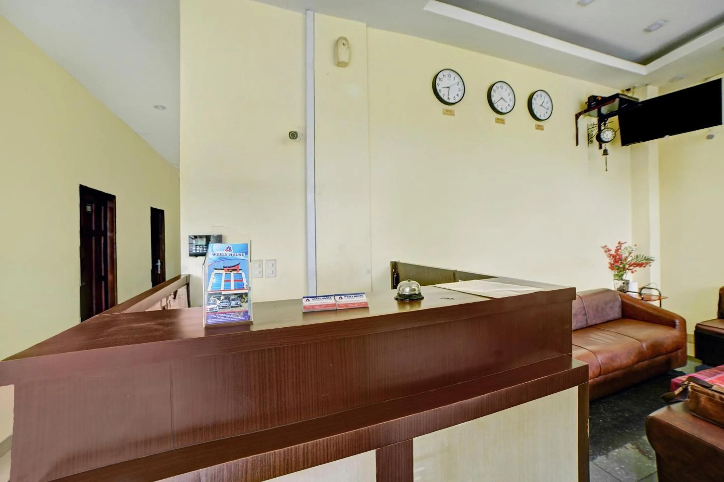 Lobby or reception in Hotel O Wesly House