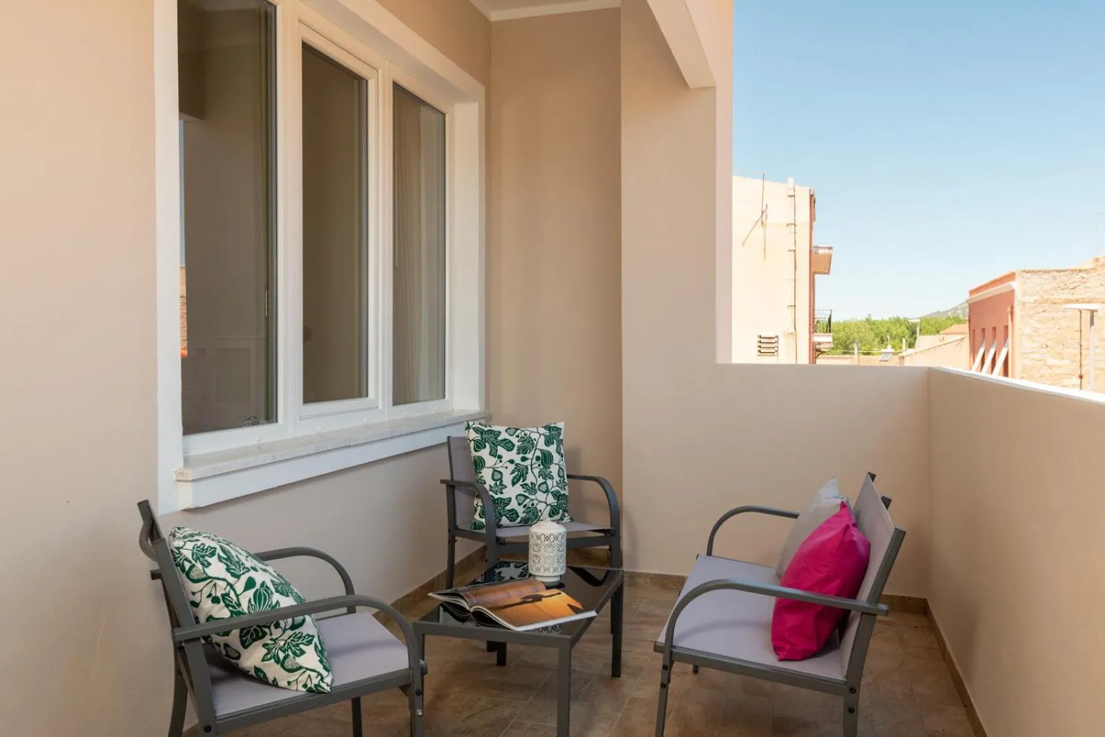 Altré Guest House