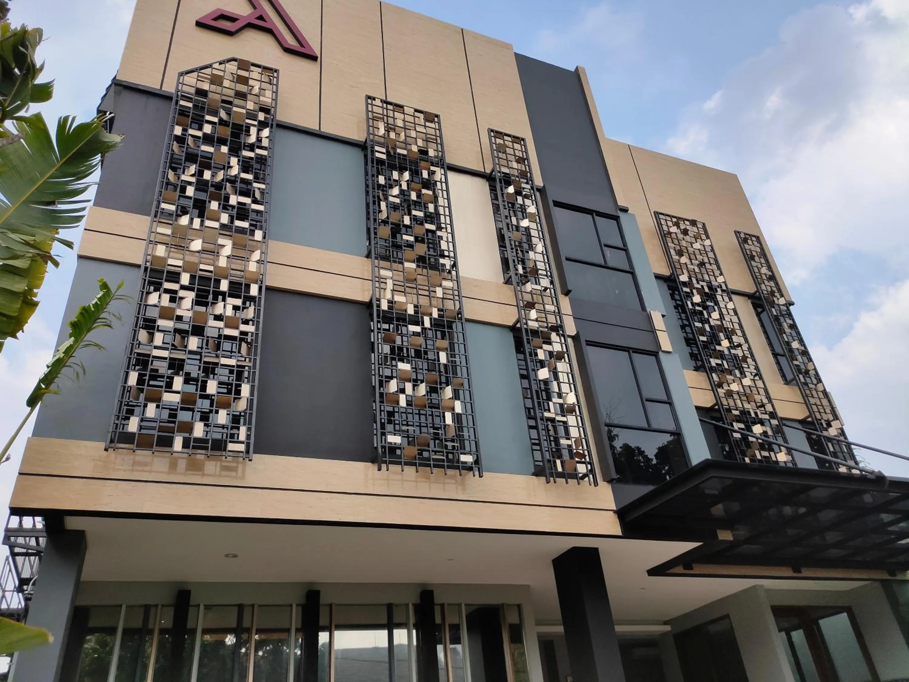 Property building in Adotel