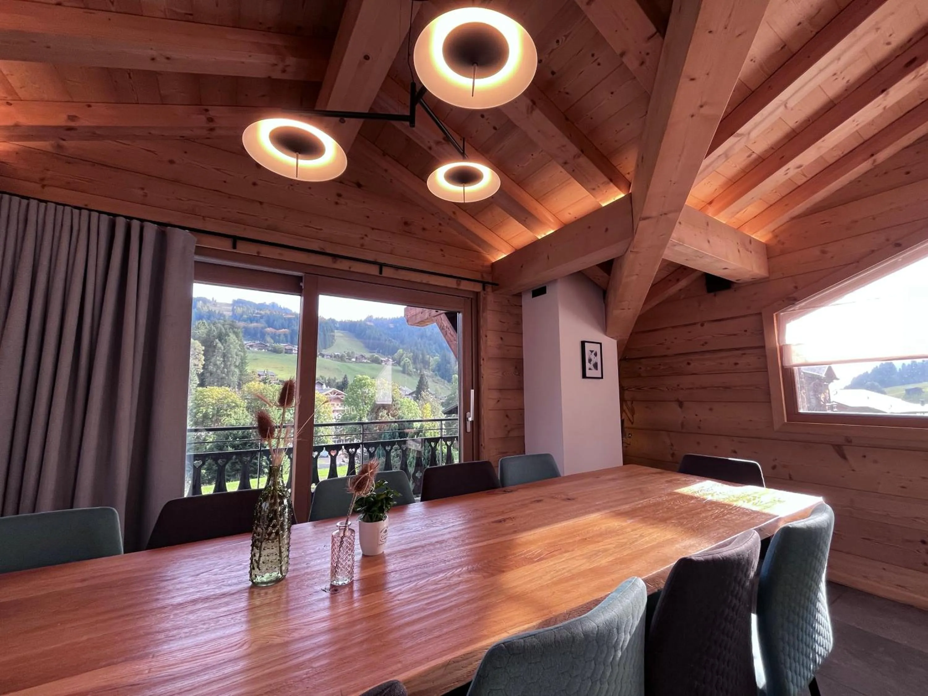 Dining area in Chalet Téléporté