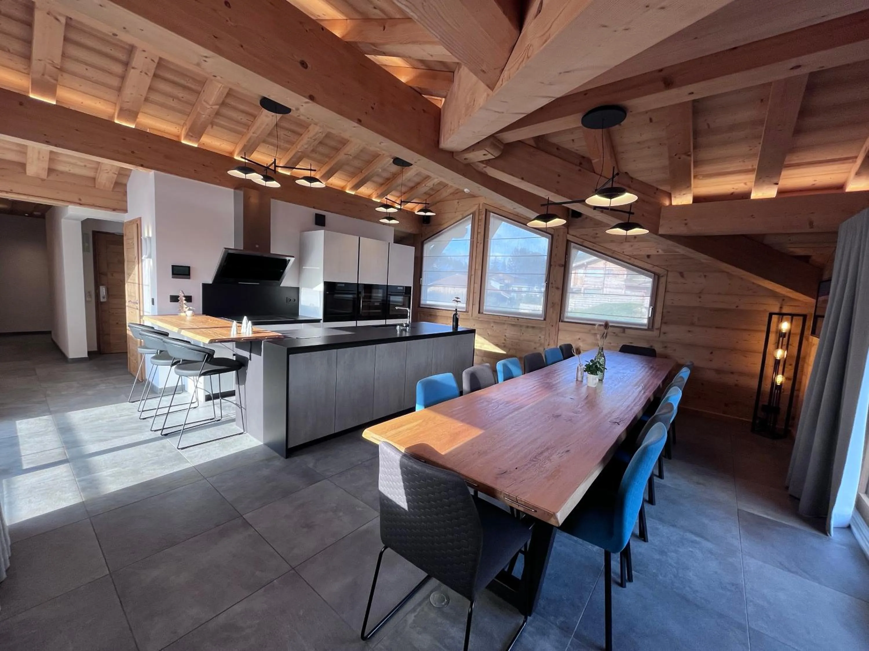 Dining area in Chalet Téléporté