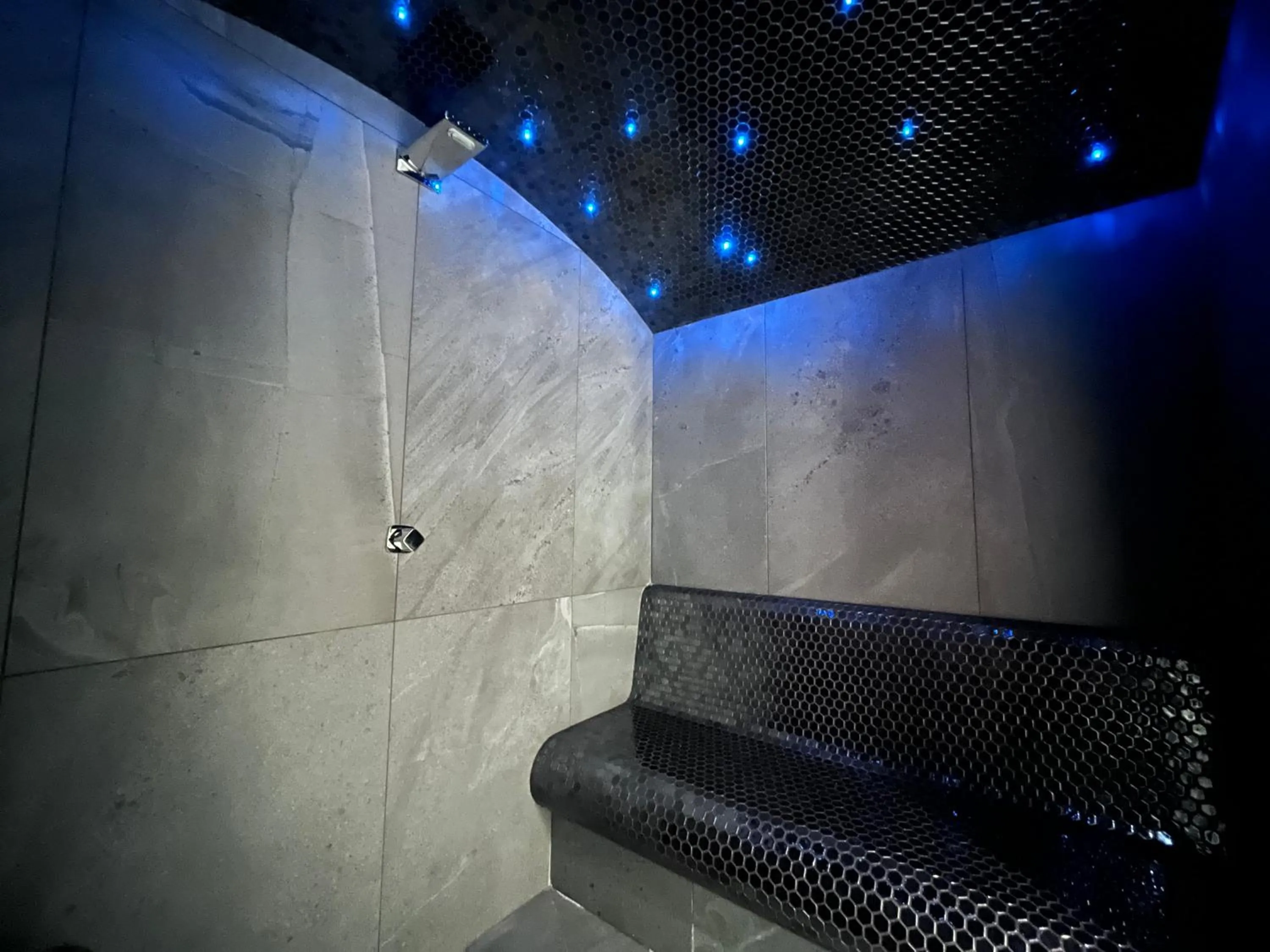 Steam room in Chalet Téléporté