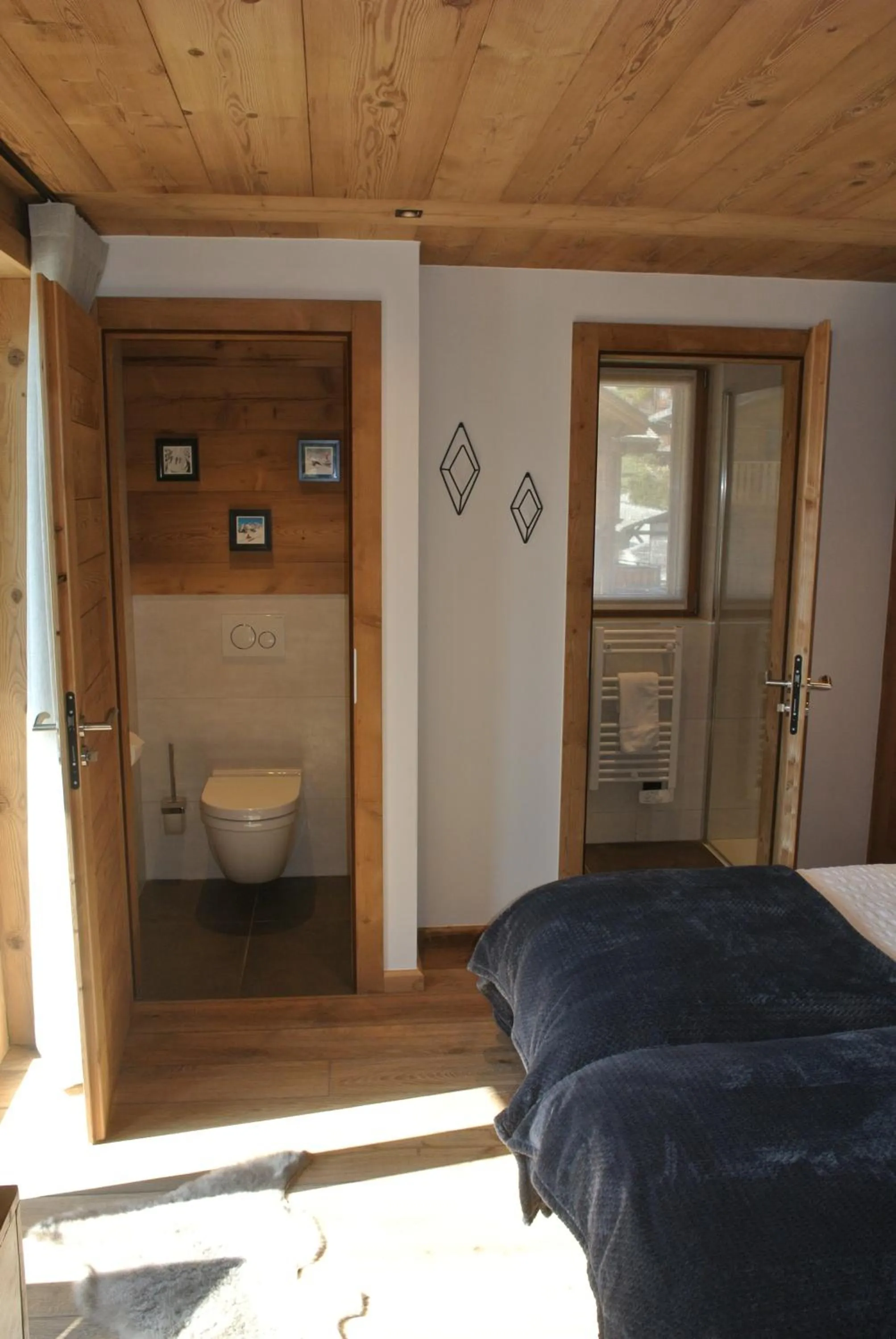 Toilet, Bed in Chalet Téléporté