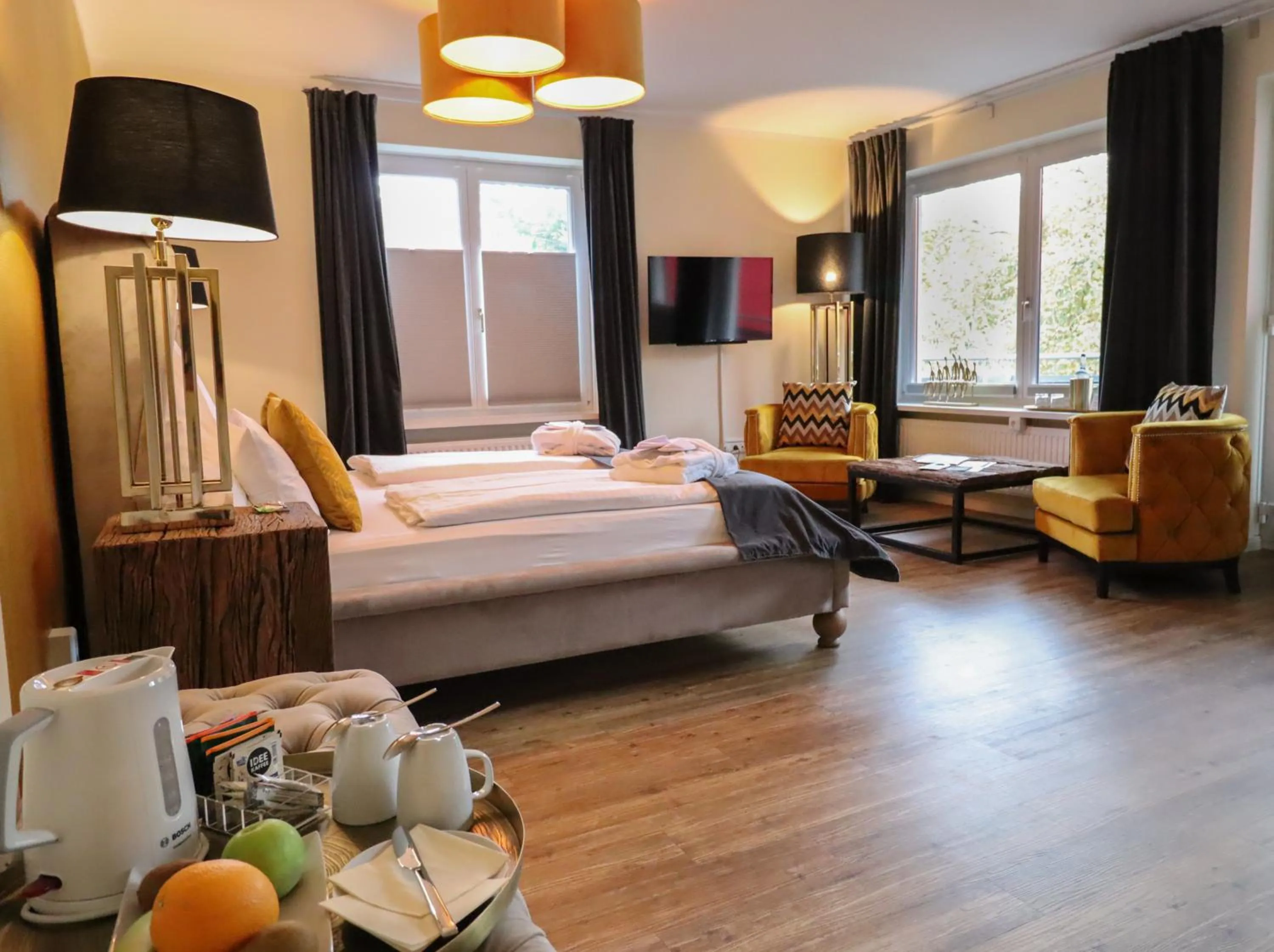 Photo of the whole room, Bed in Das Frühstückshotel Sankt Peter-Ording