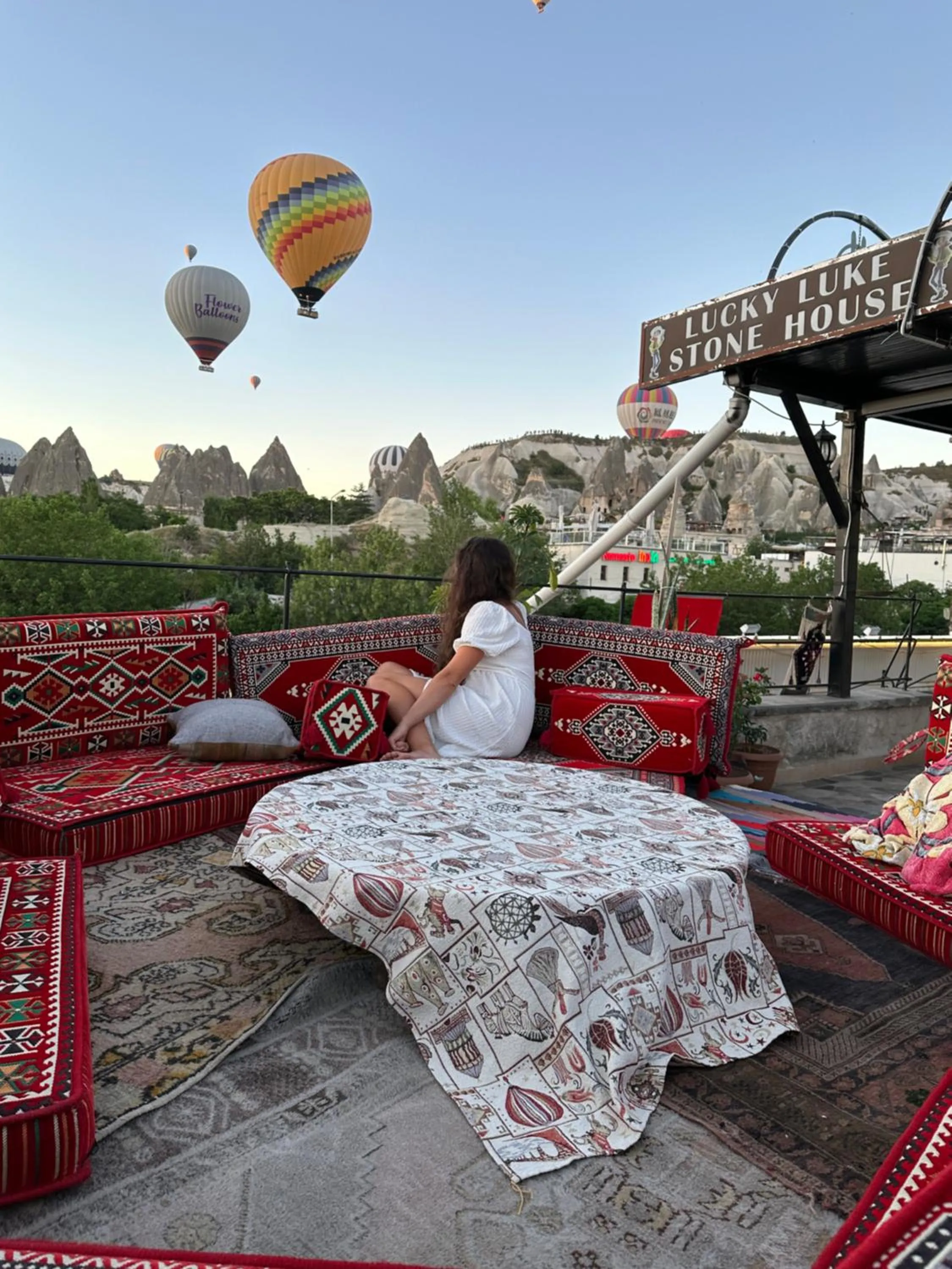 Lucky Luke Stone House